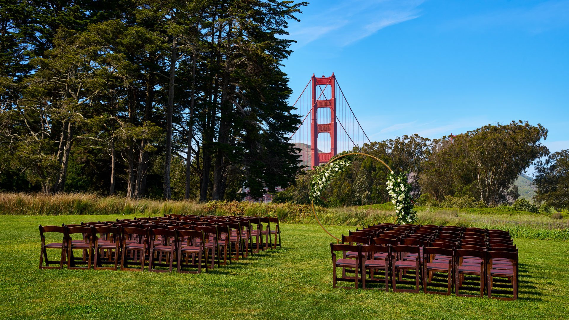 01 - Log Cabin - LOGC - Log Cabin Lawn - Ceremony