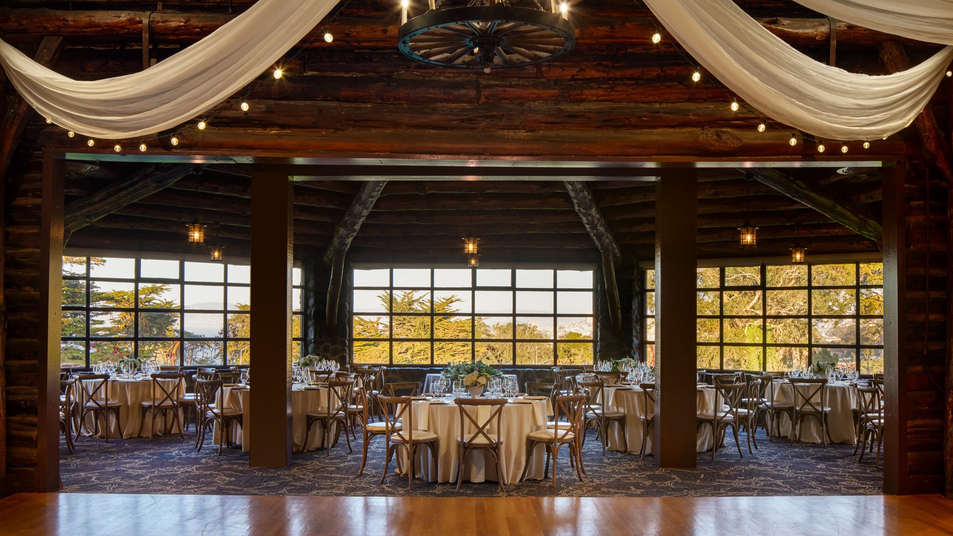 05 - Log Cabin - LOGC - Main Hall - Reception