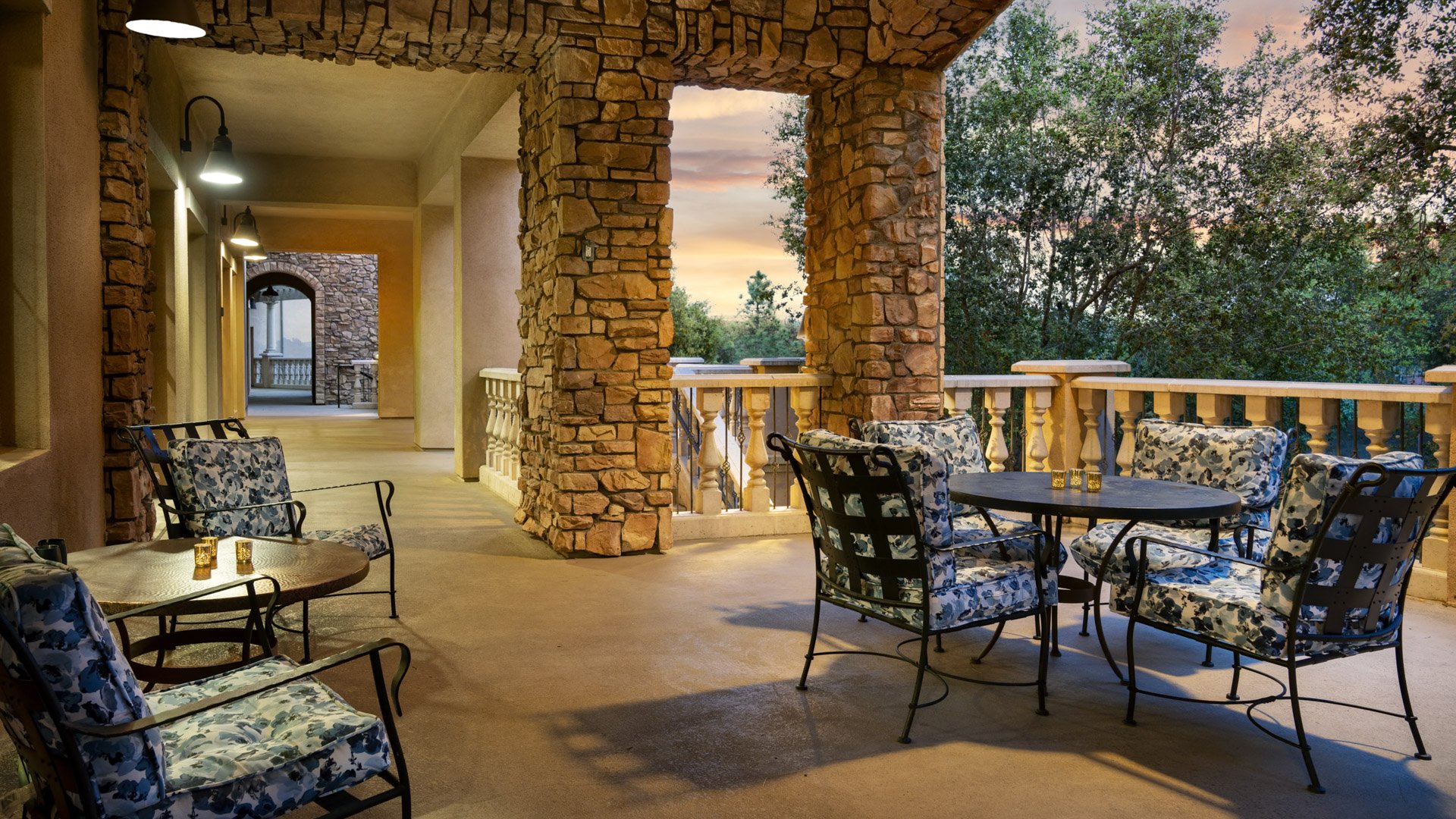 11 - Vellano Estate - VELL - Grille - Outdoor Cocktail Hour