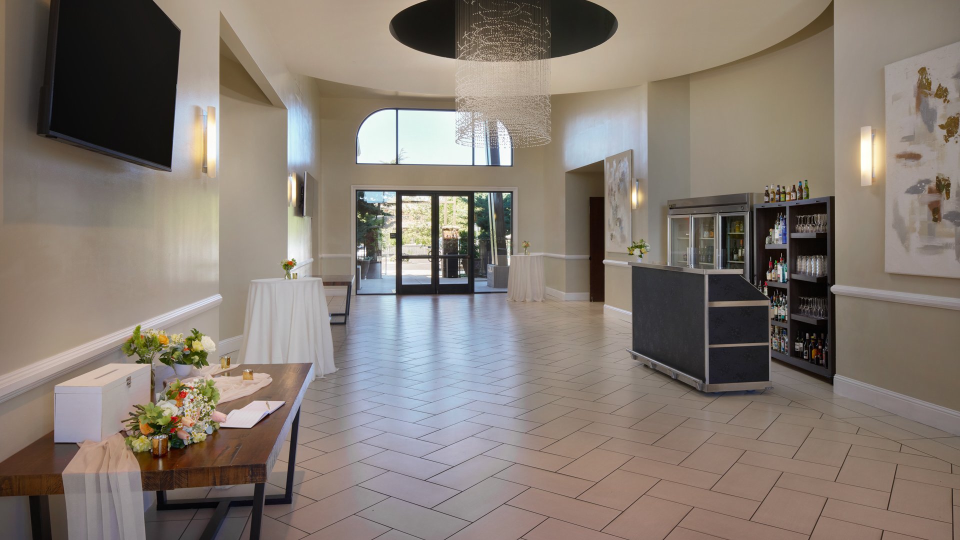 15 - Evergreen Springs - EVGN - Lobby - Cocktail Hour
