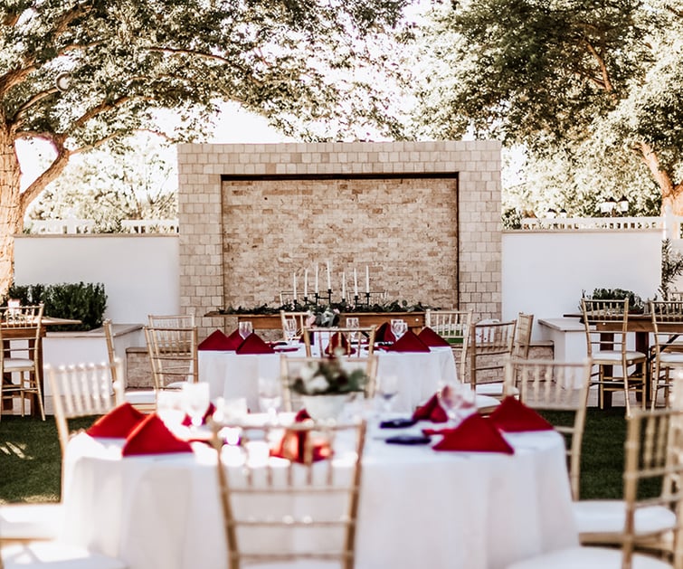 Lindsay Grove by Wedgewood Weddings Outdoor Reception Sweetheart Table