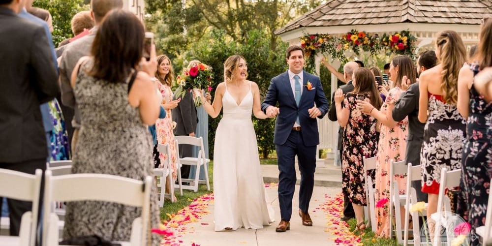 Bright colorful wedding at University Club by Wedgewood Weddings