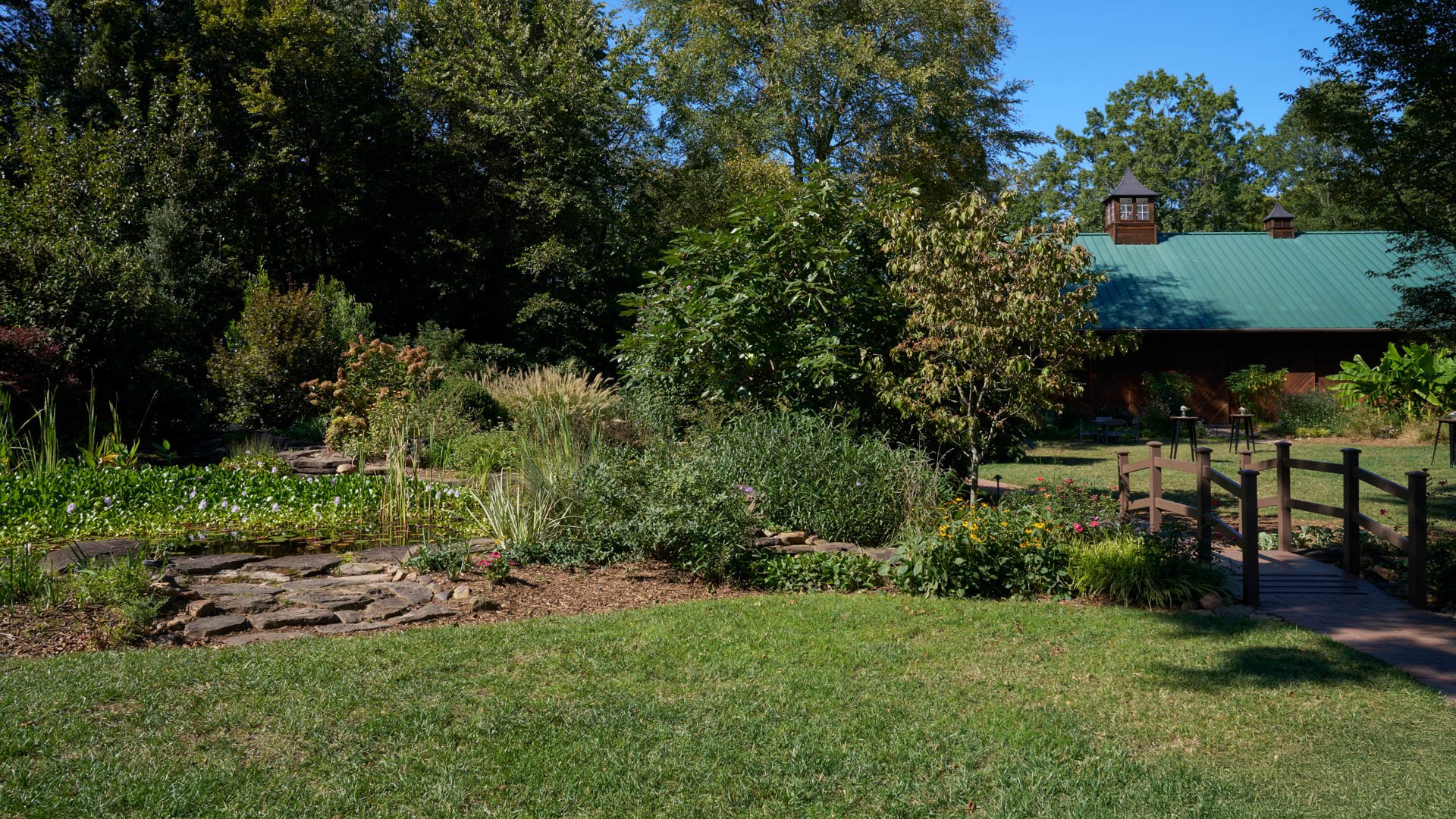 11 - Alexander Homestead by Wedgewood Weddings - Heritage Lawn - Cocktail Hour