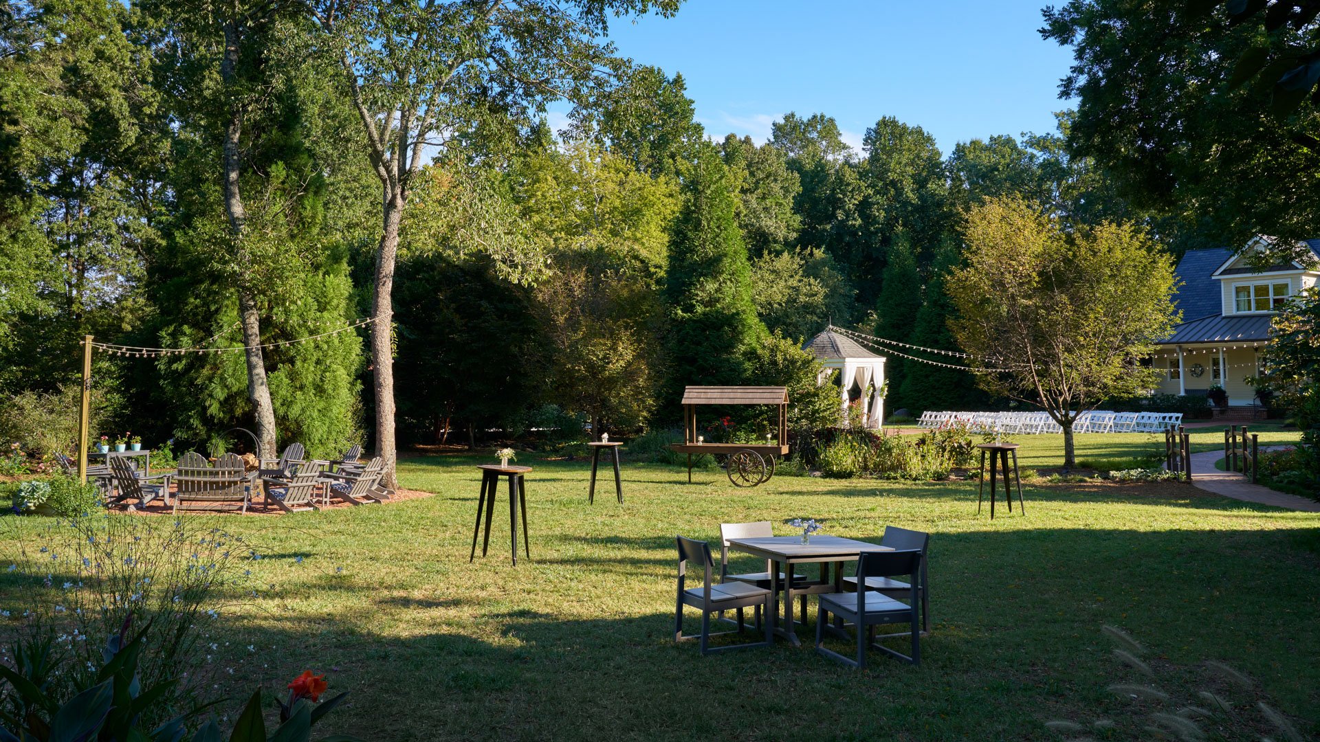 13 - Alexander Homestead by Wedgewood Weddings - Heritage Lawn - Cocktail Hour