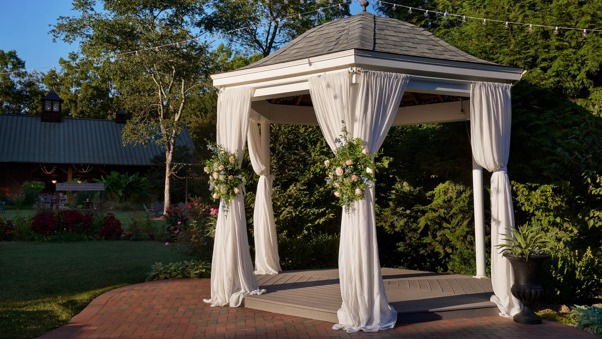 31 - Alexander Homestead by Wedgewood Weddings - Jane Garden - Ceremony