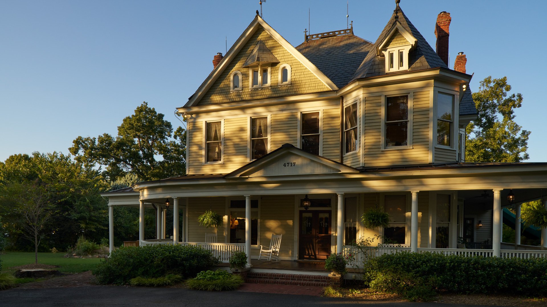 34 - Alexander Homestead by Wedgewood Weddings - Building - Outdoor Location