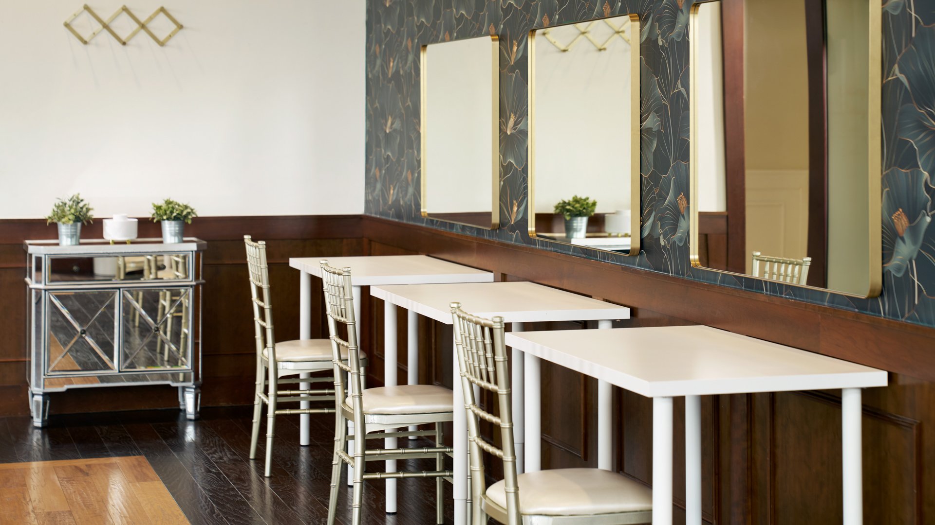 15 - Ashley Ridge by Wedgewood Weddings - Wedding Suite - Get Ready Suite