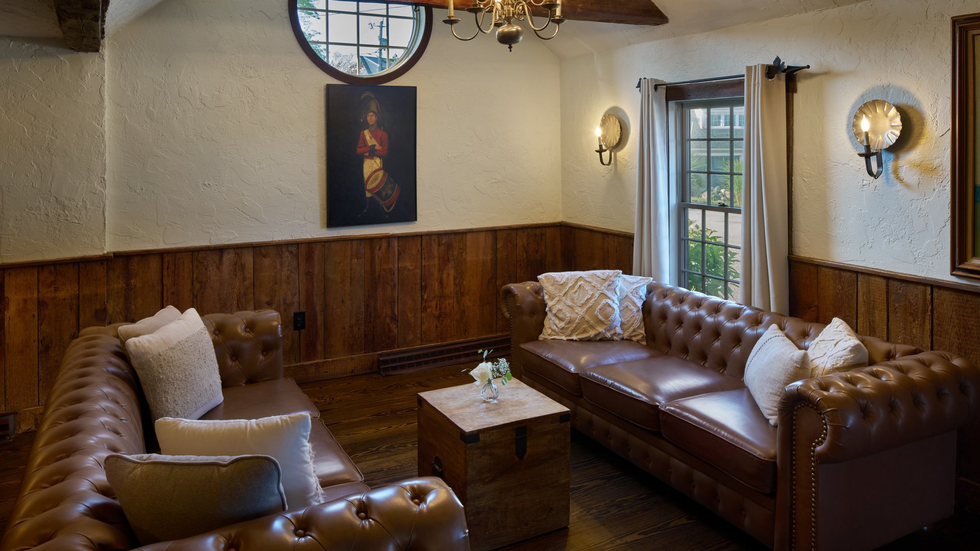 25 - Barker House - BARK - Barker Bar - Cocktail Hour