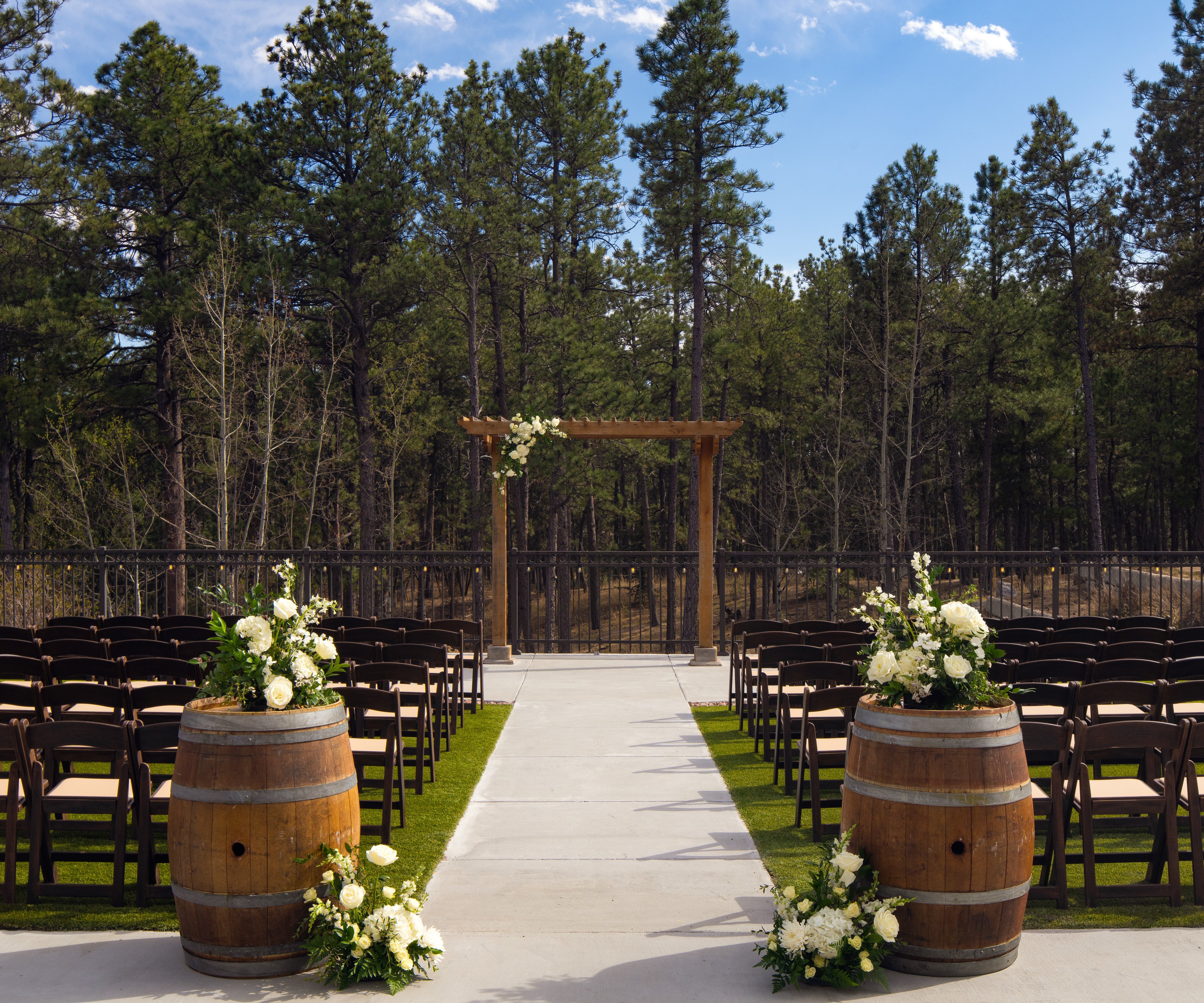 01 - Black Forest - BLAF - Ceremony