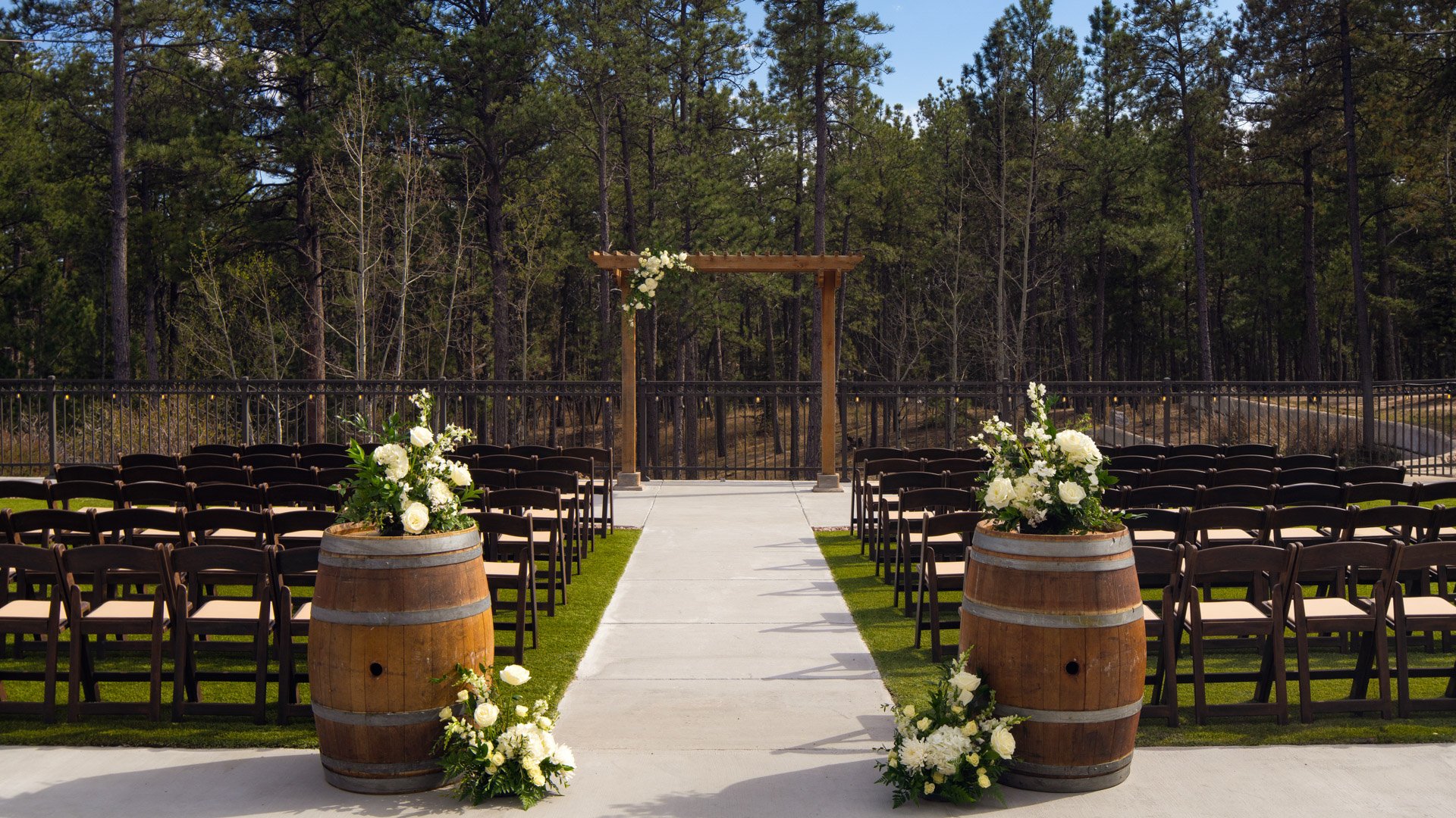 01 - Black Forest - BLAF - Forest Lawn - Ceremony