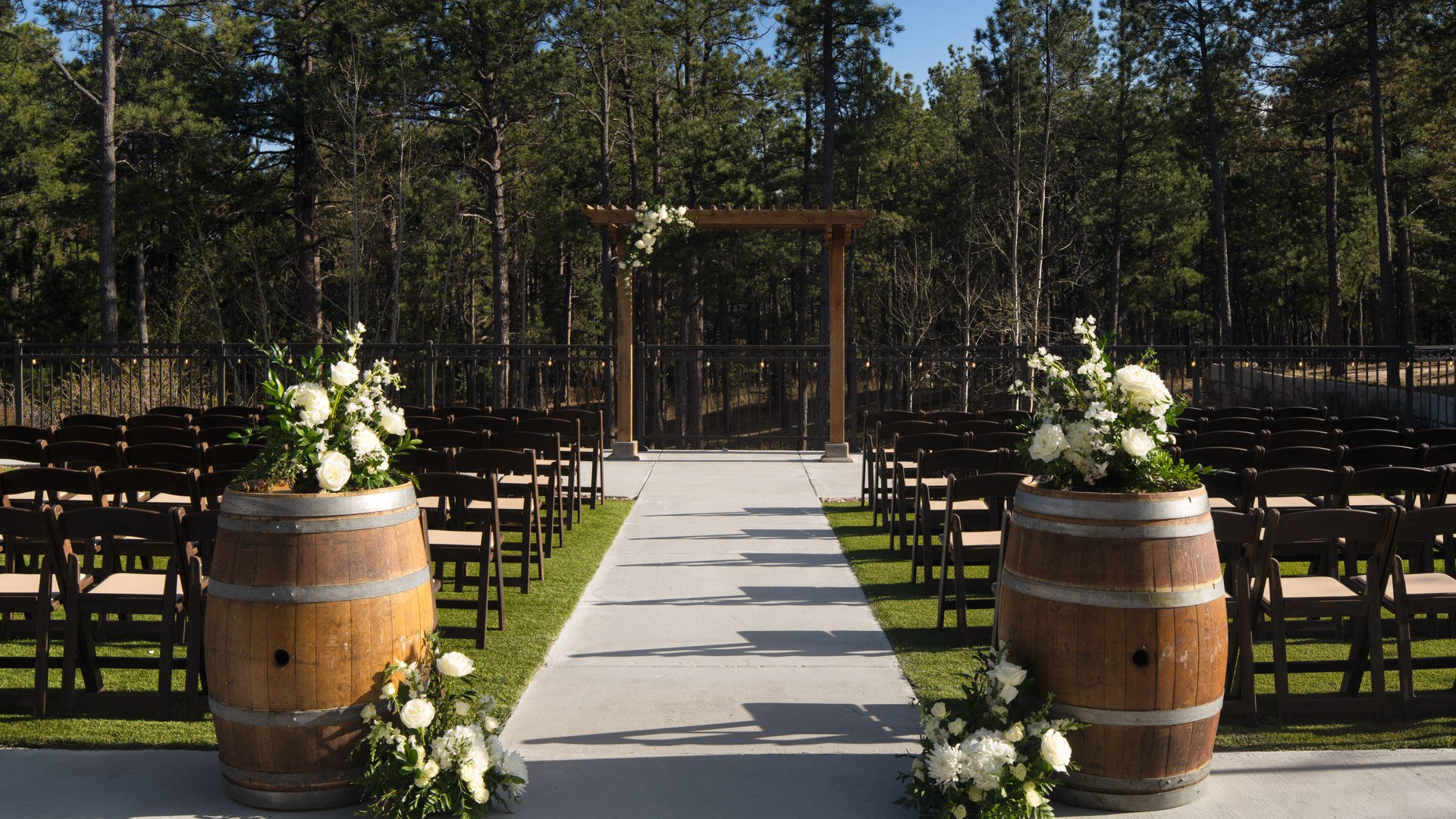 05 - Black Forest - BLAF - Forest Lawn - Ceremony