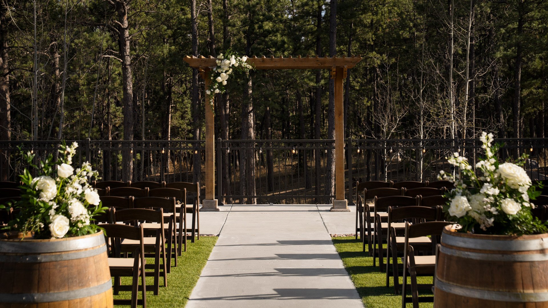 31 - Black Forest - BLAF - Forest Lawn - Ceremony