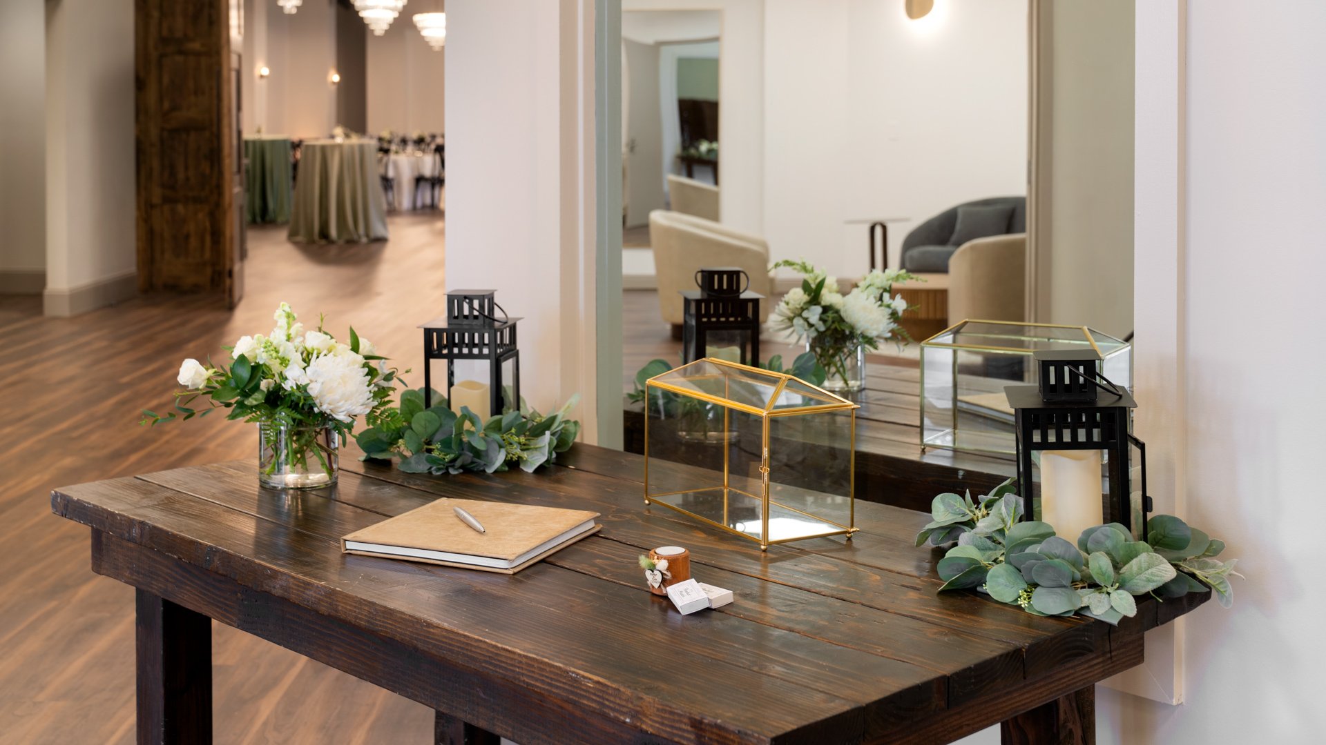 32 - Black Forest - BLAF - Lobby - Welcome Table