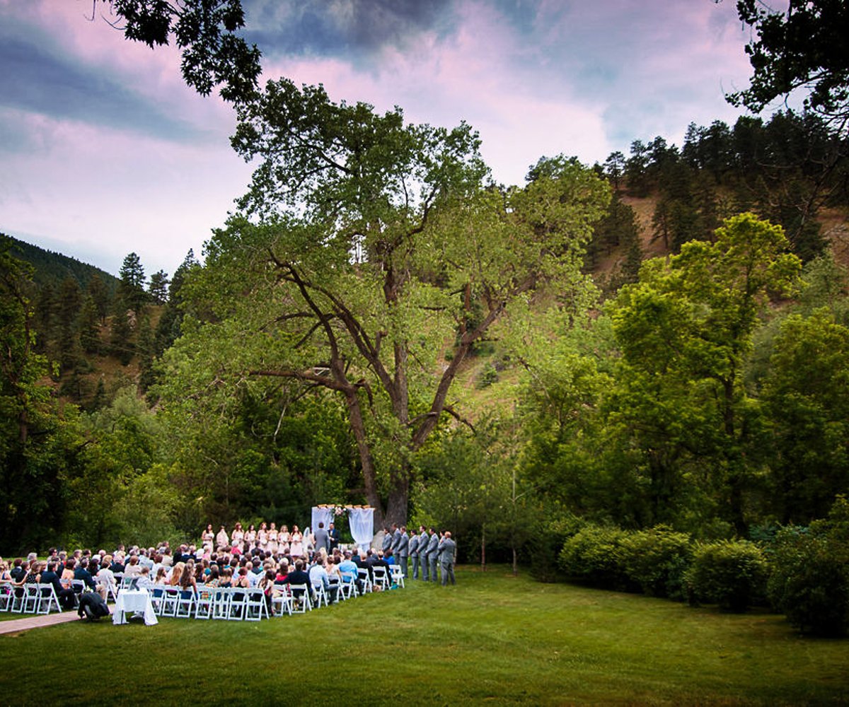 Charming Garden Wedding Space on the Top Lawn at Boulder Creek with Natural Scenery