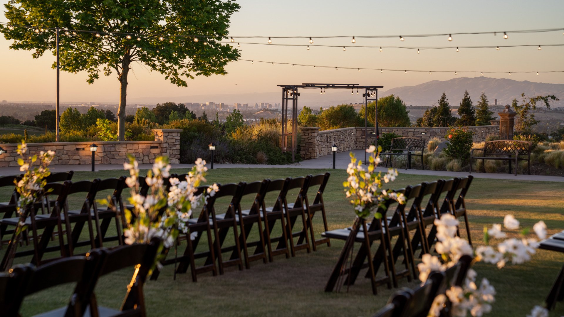 34 - Boulder Ridge - BORI - Valley View Lawn - Ceremony