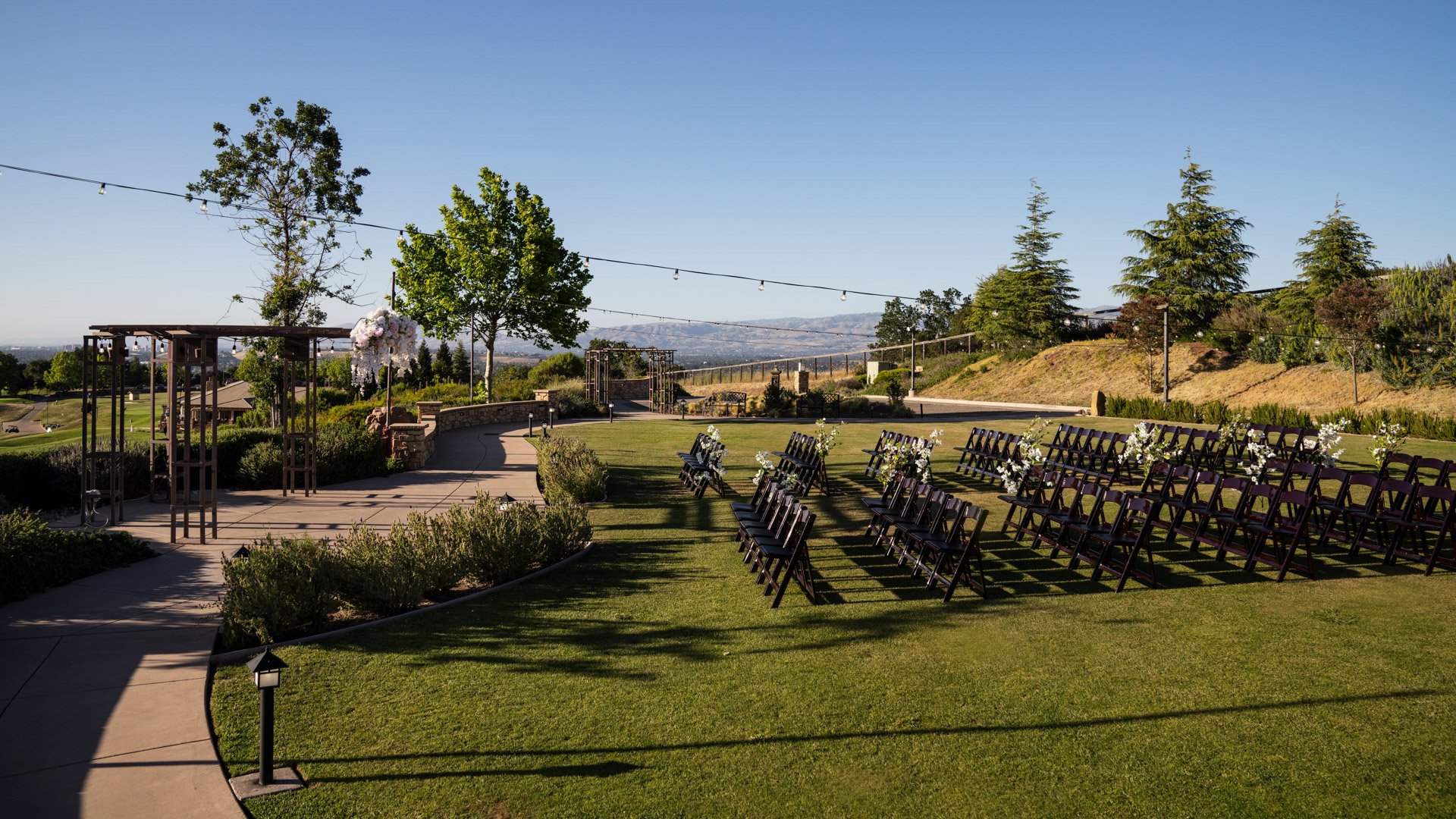 35 - Boulder Ridge - BORI - Valley View Lawn - Ceremony