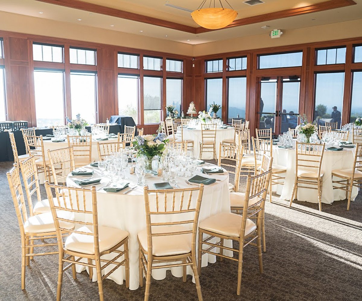 Reception setup with floorlength linens at Boulder Ridge by Wedgewood Weddings