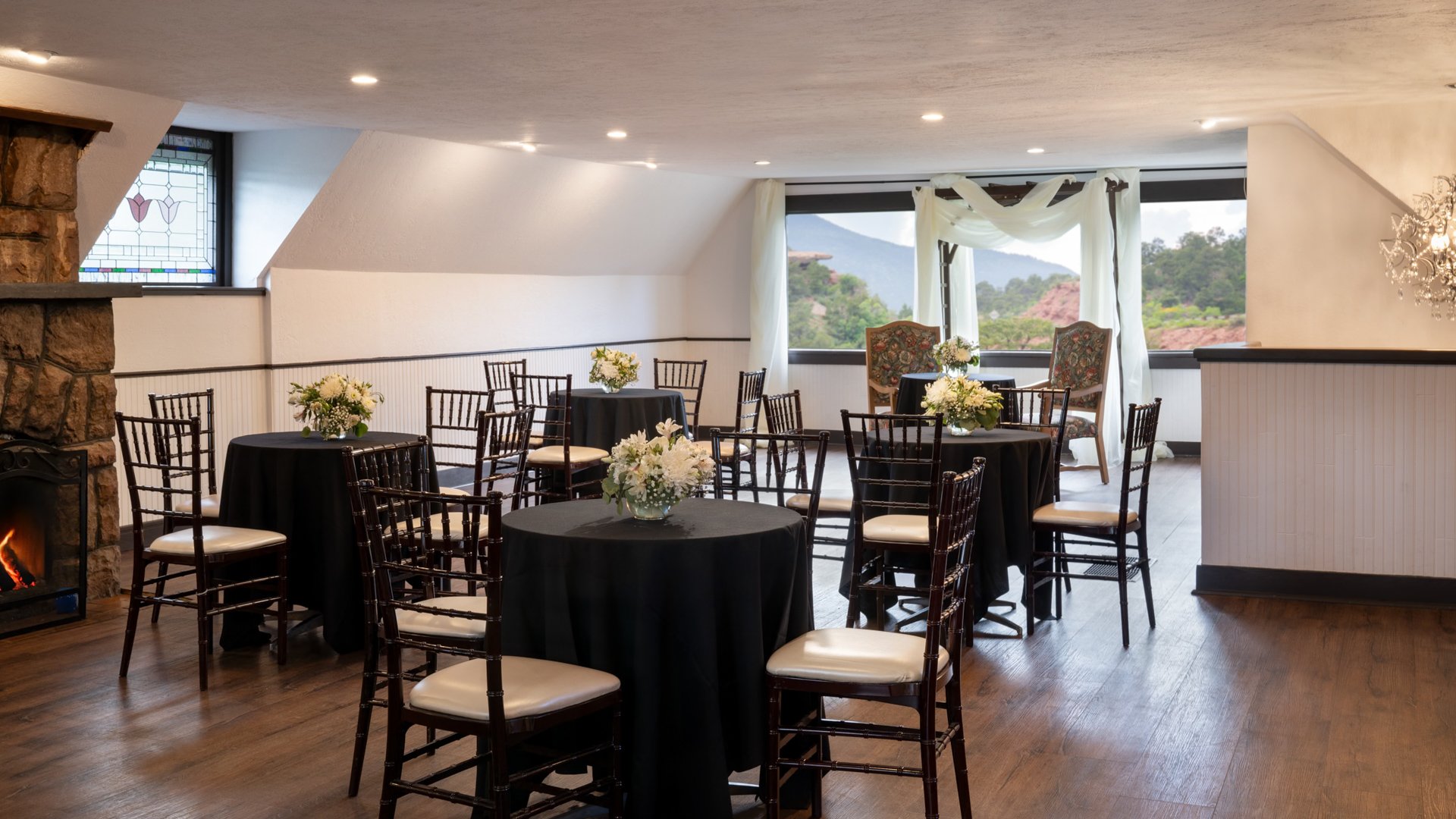 12 - Craftwood Peak - CRPK - Pikes Peak Room - Reception