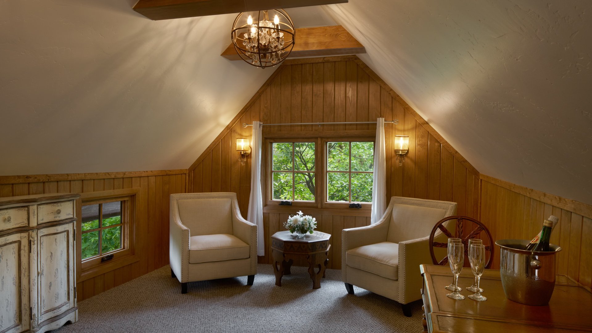 21 - Craftwood Peak - CRPK - Get Ready Cottage - get Ready Suite