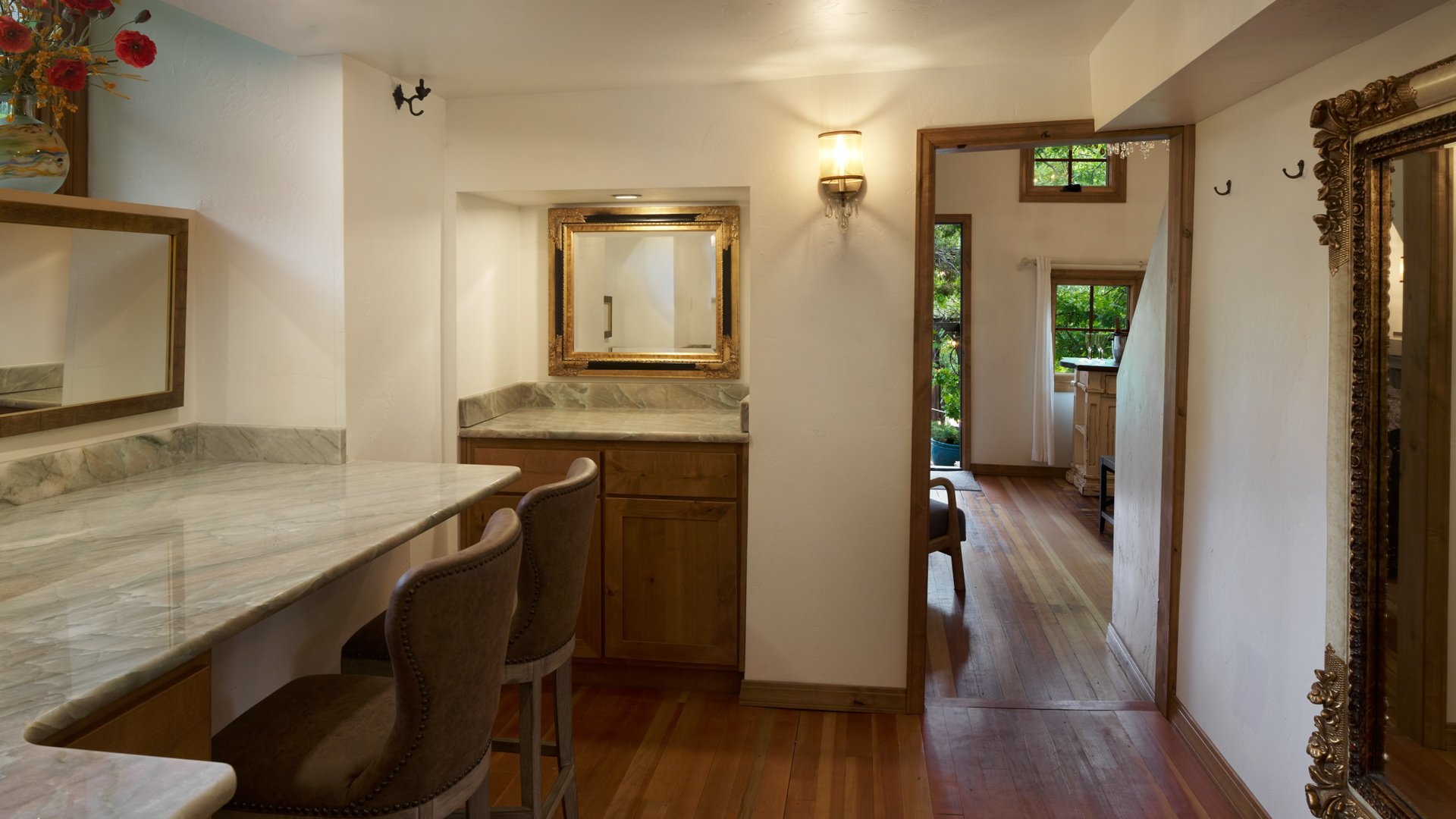 28 - Craftwood Peak - CRPK - Get Ready Cottage - get Ready Suite