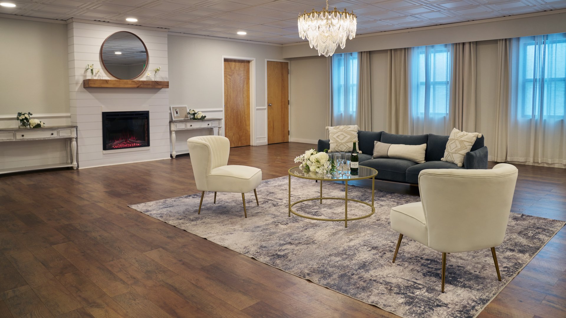 18 - Creekside Terrace - CRET - Wedding Suite - Get Ready Suite