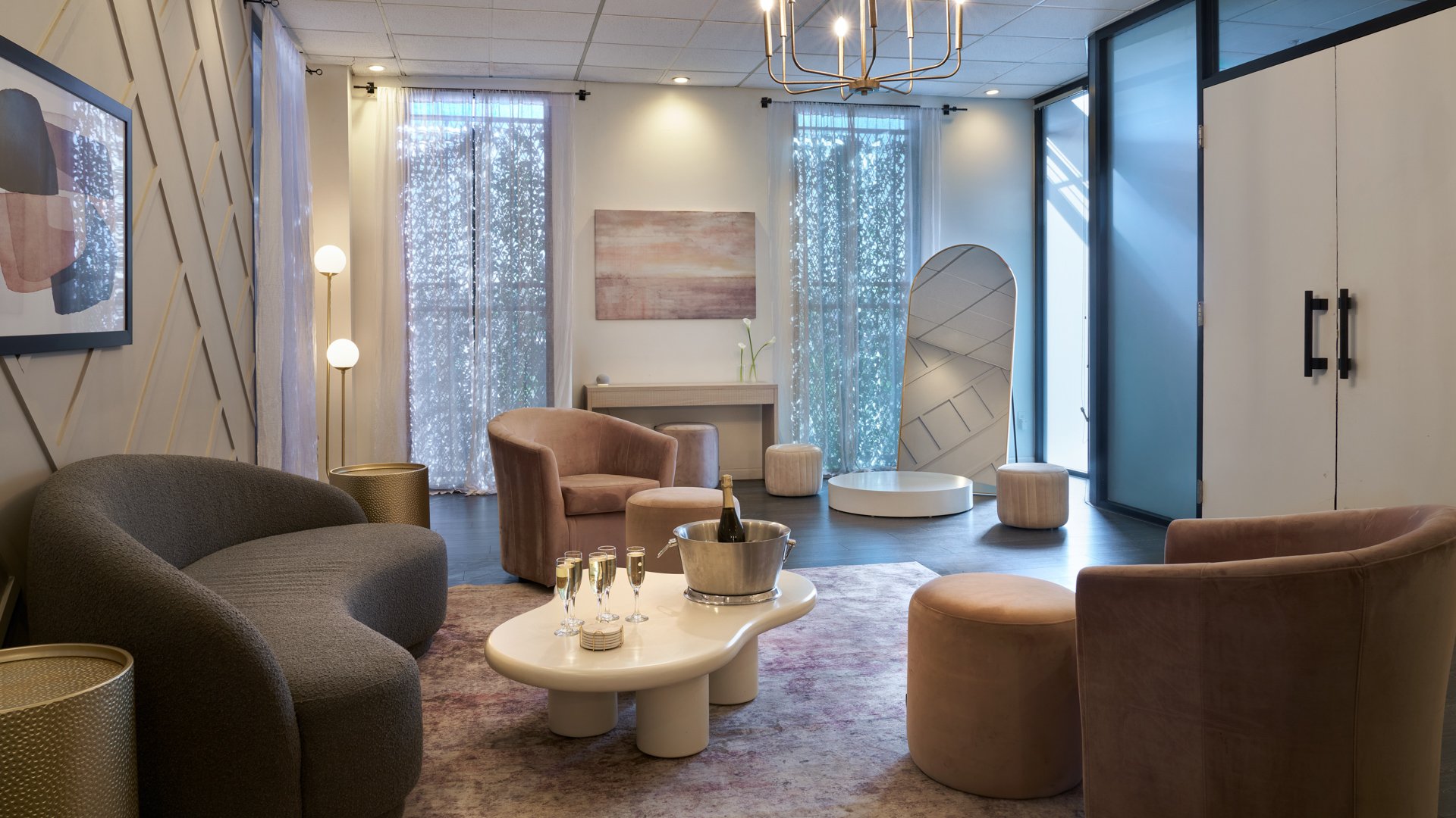 16 - Croft Downtown - CODO - The Suite - Get Ready Suite