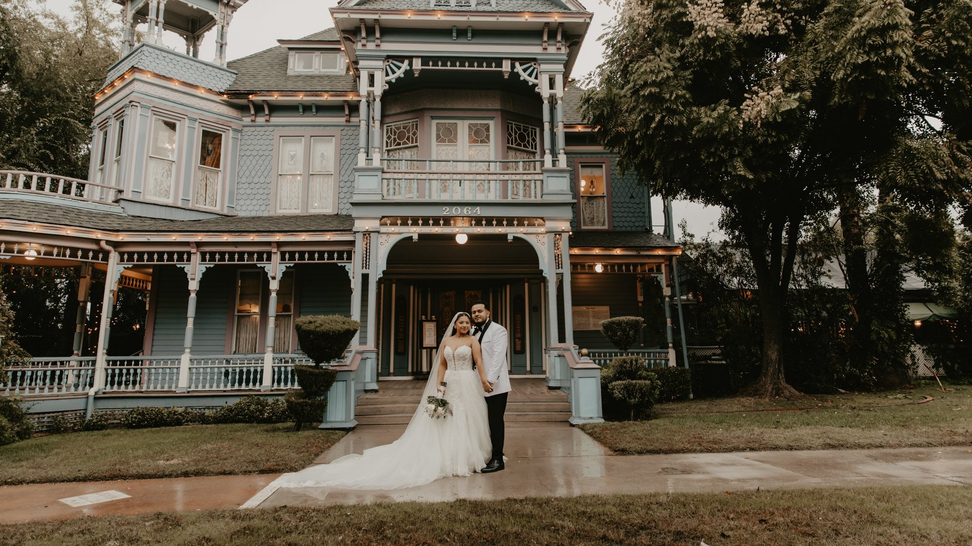 Edwards Mansion by Wedgewood Weddings (14)