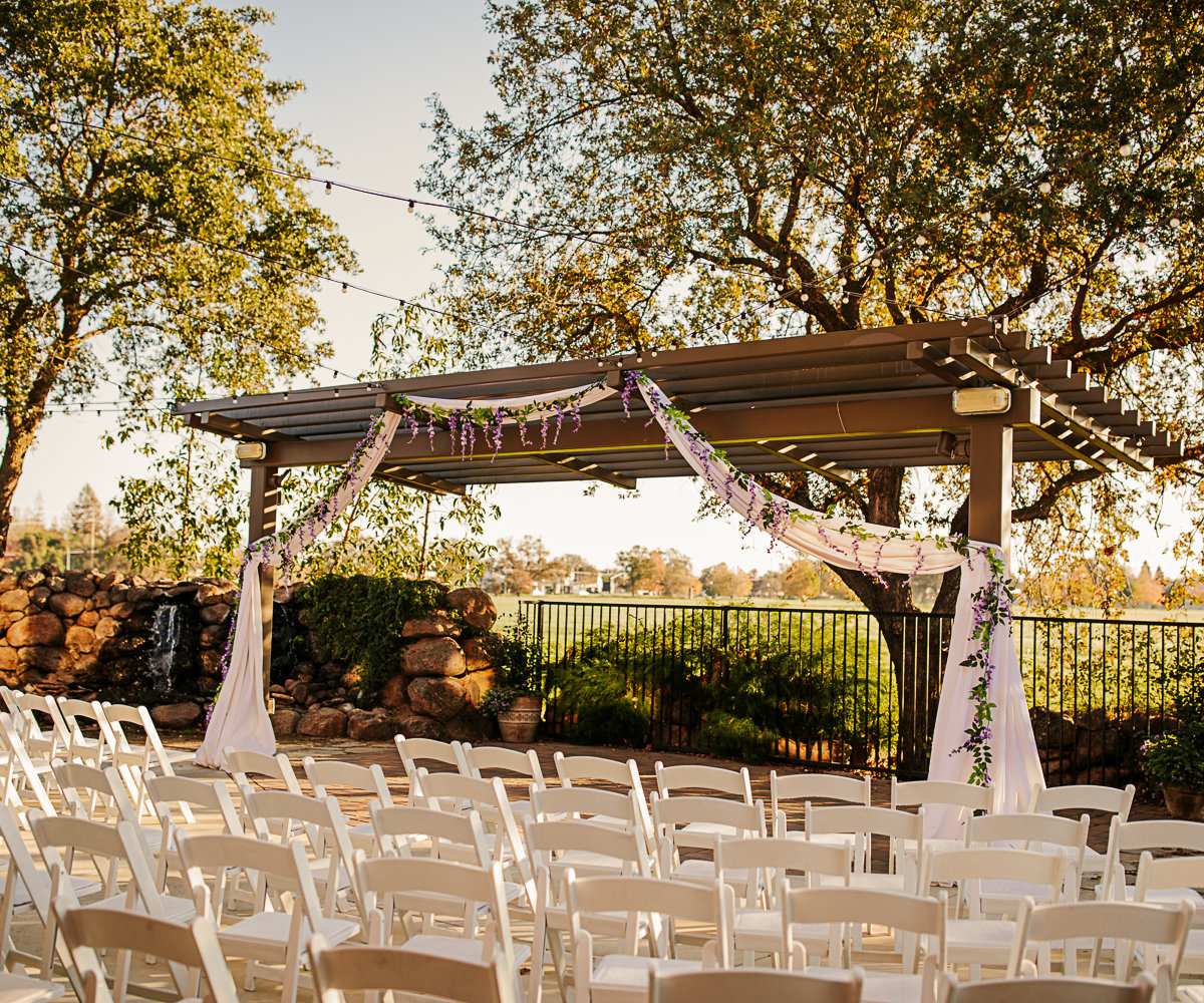 Arch with flowers - Evergreen Springs by Wedgewood Weddings