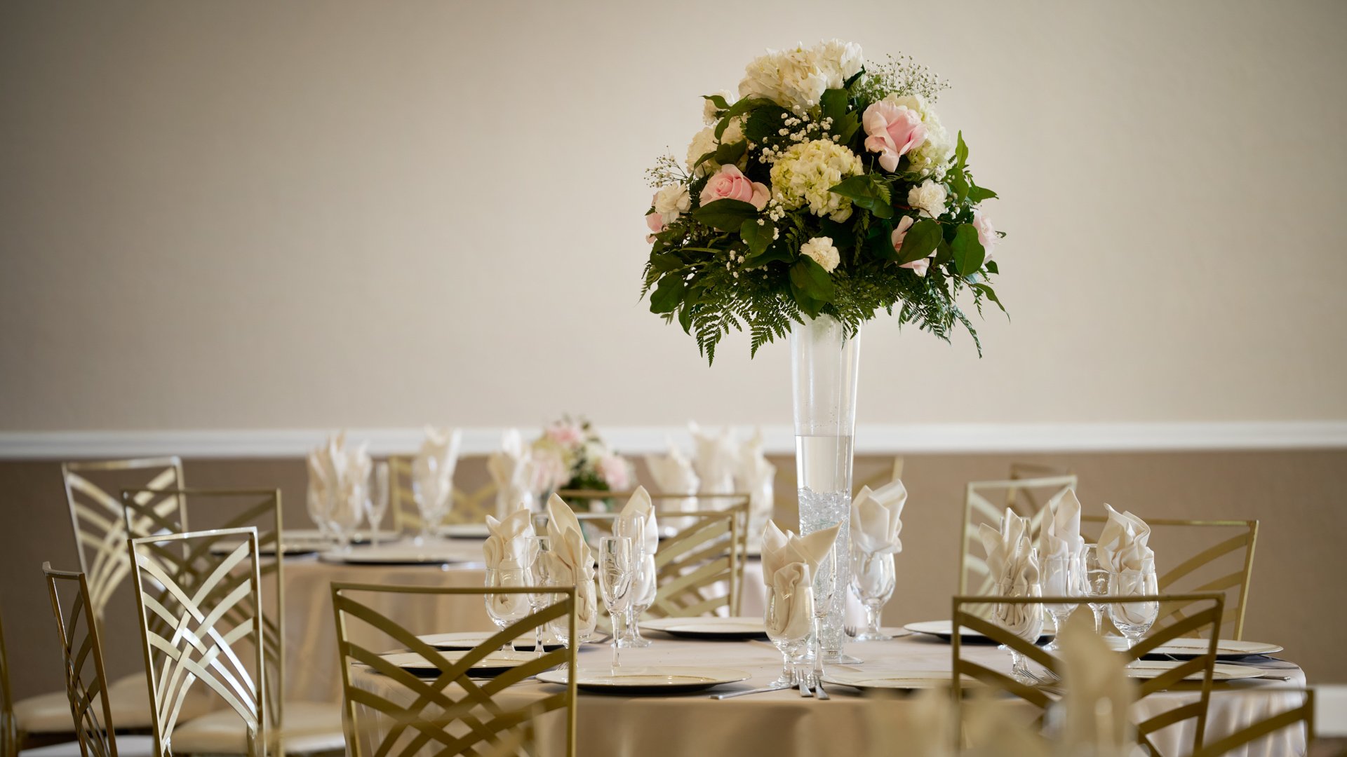20 - Fresno Fields - FRES - Emerald Room - Detail shot