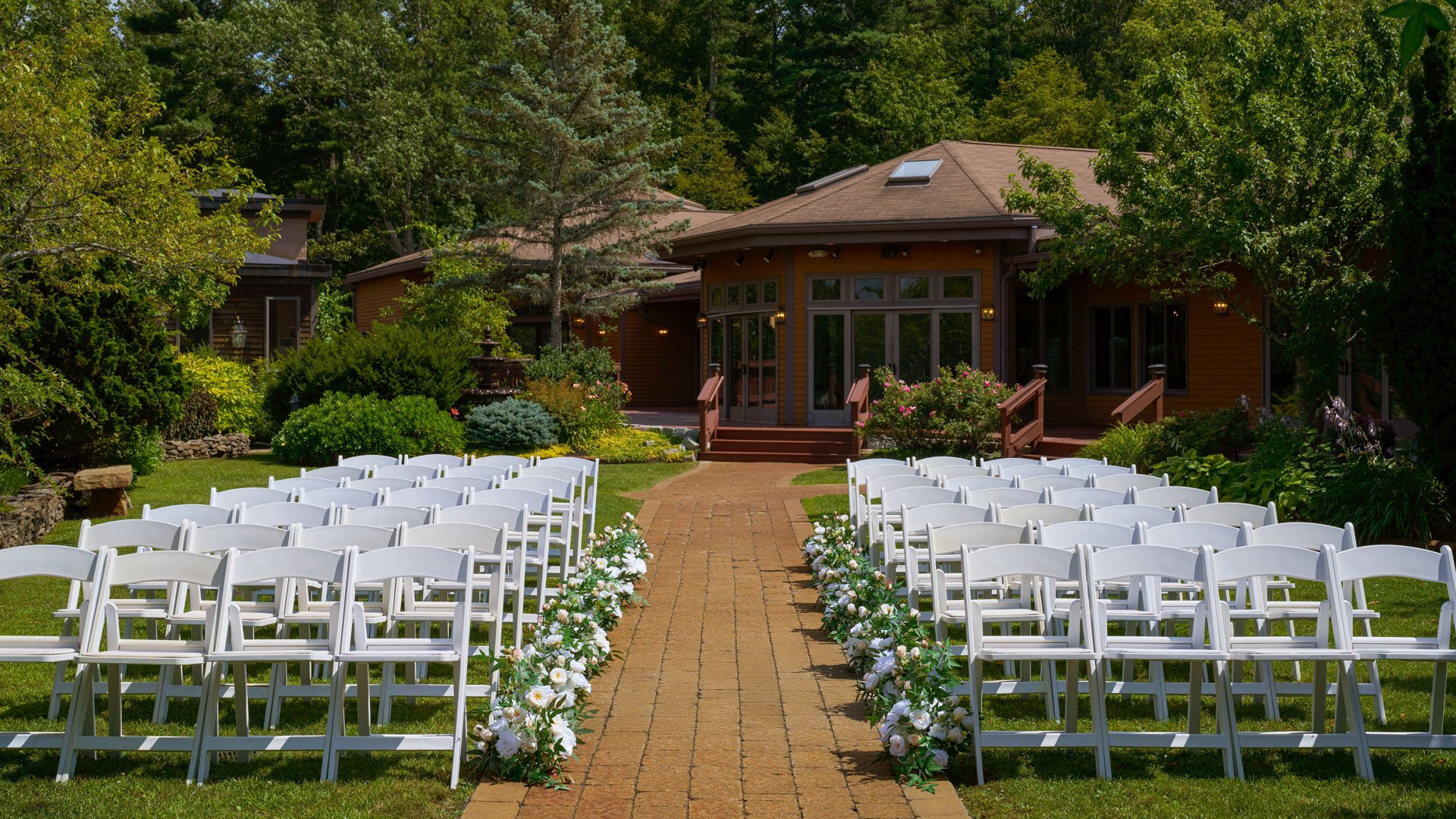 30 - Granite Rose - GRAR - Embassy Terrace - Outdoor Ceremony