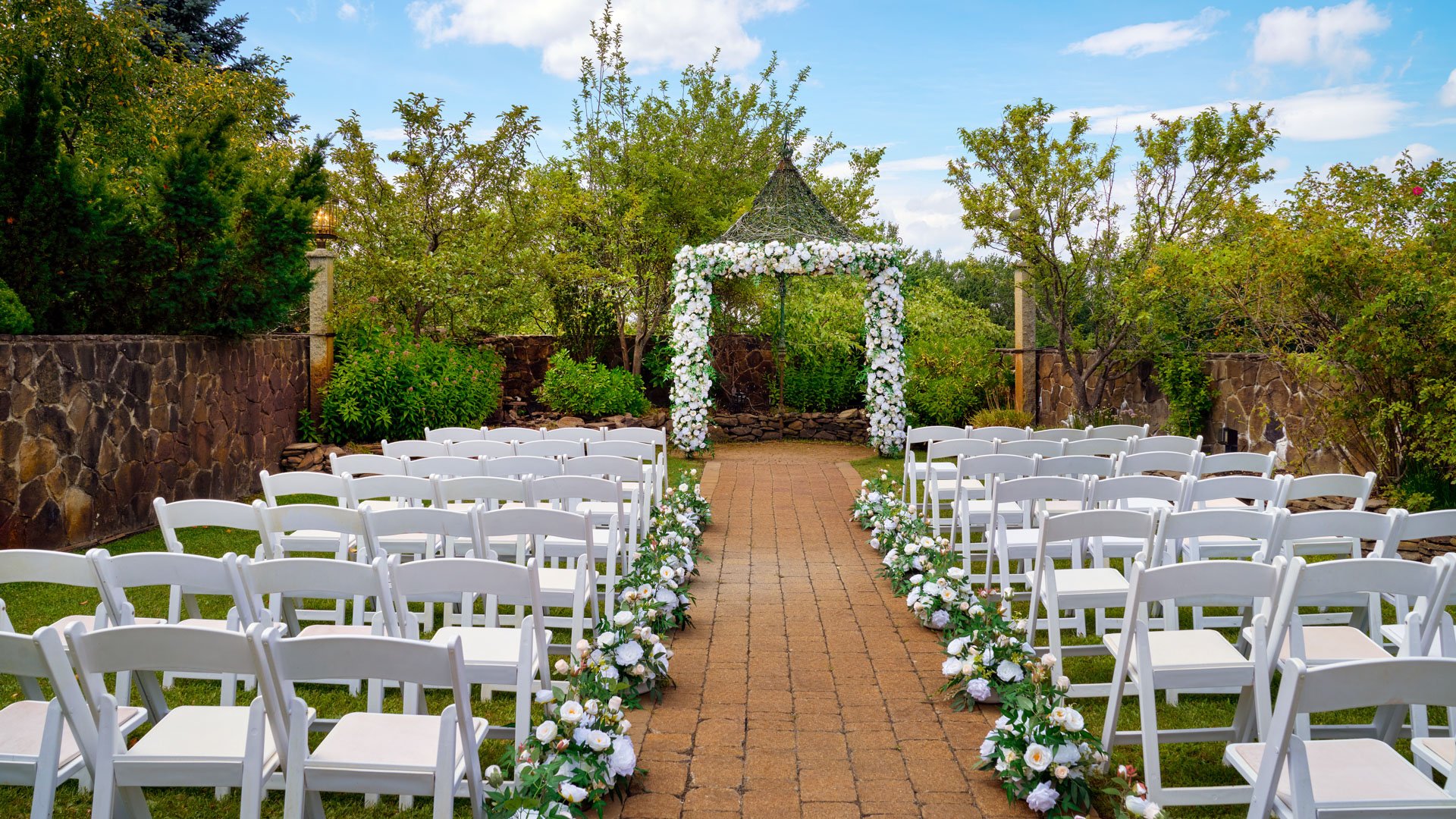 6 - Granite Rose - GRAR - Embassy Terrace - Outdoor Ceremony