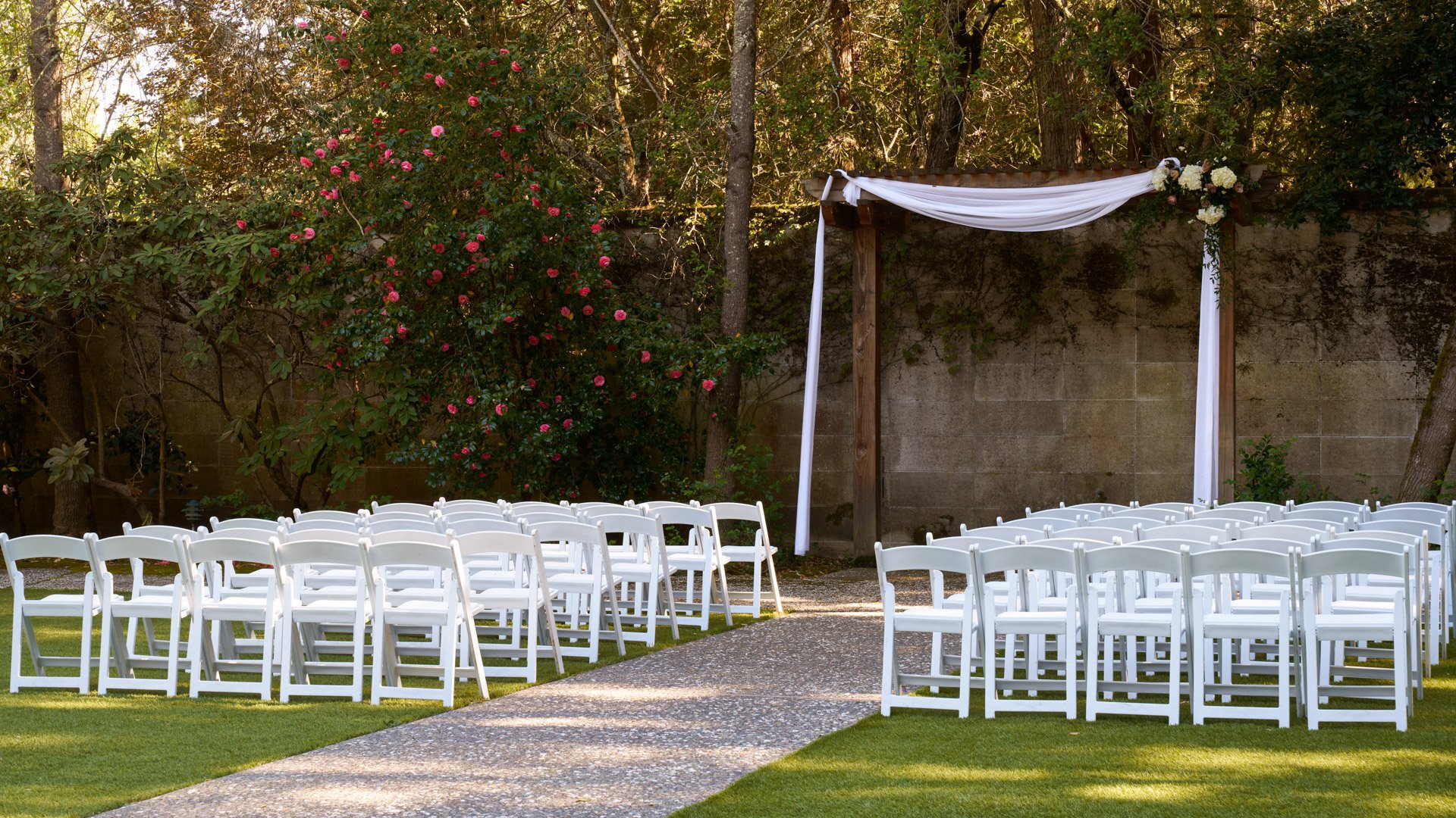 15 - Hacienda de las Flores - HACI - Pavilion Ceremony - Wall Facing