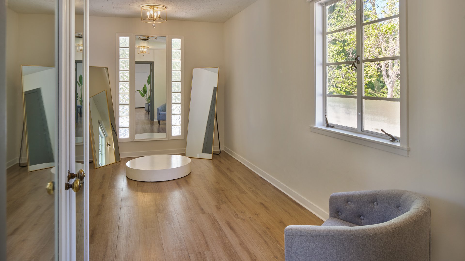 21 - Hacienda de las Flores - HACI - The Suite - Get Ready Suite