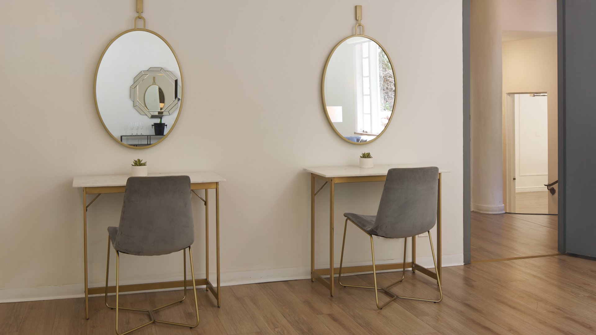 22 - Hacienda de las Flores - HACI - The Suite - Get Ready Suite