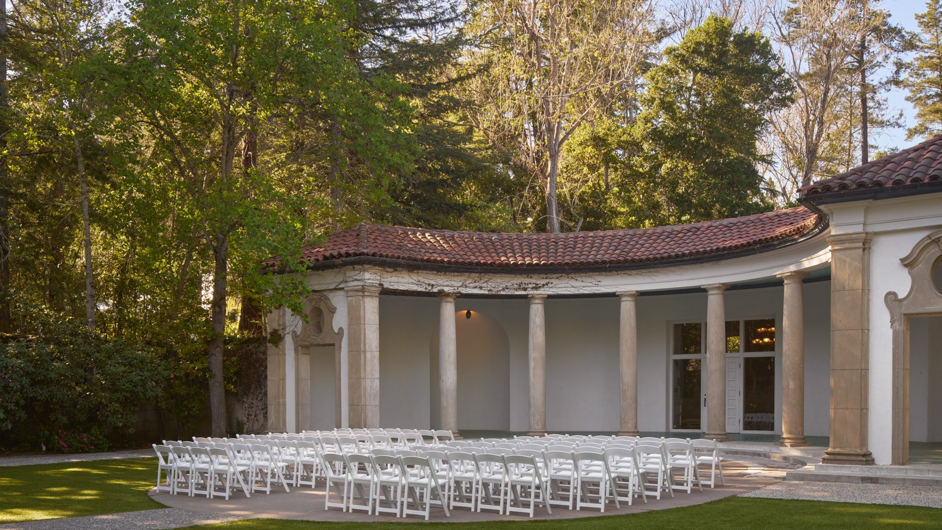 25 - Hacienda de las Flores - HACI - Pavilion Ceremony - Column Facing