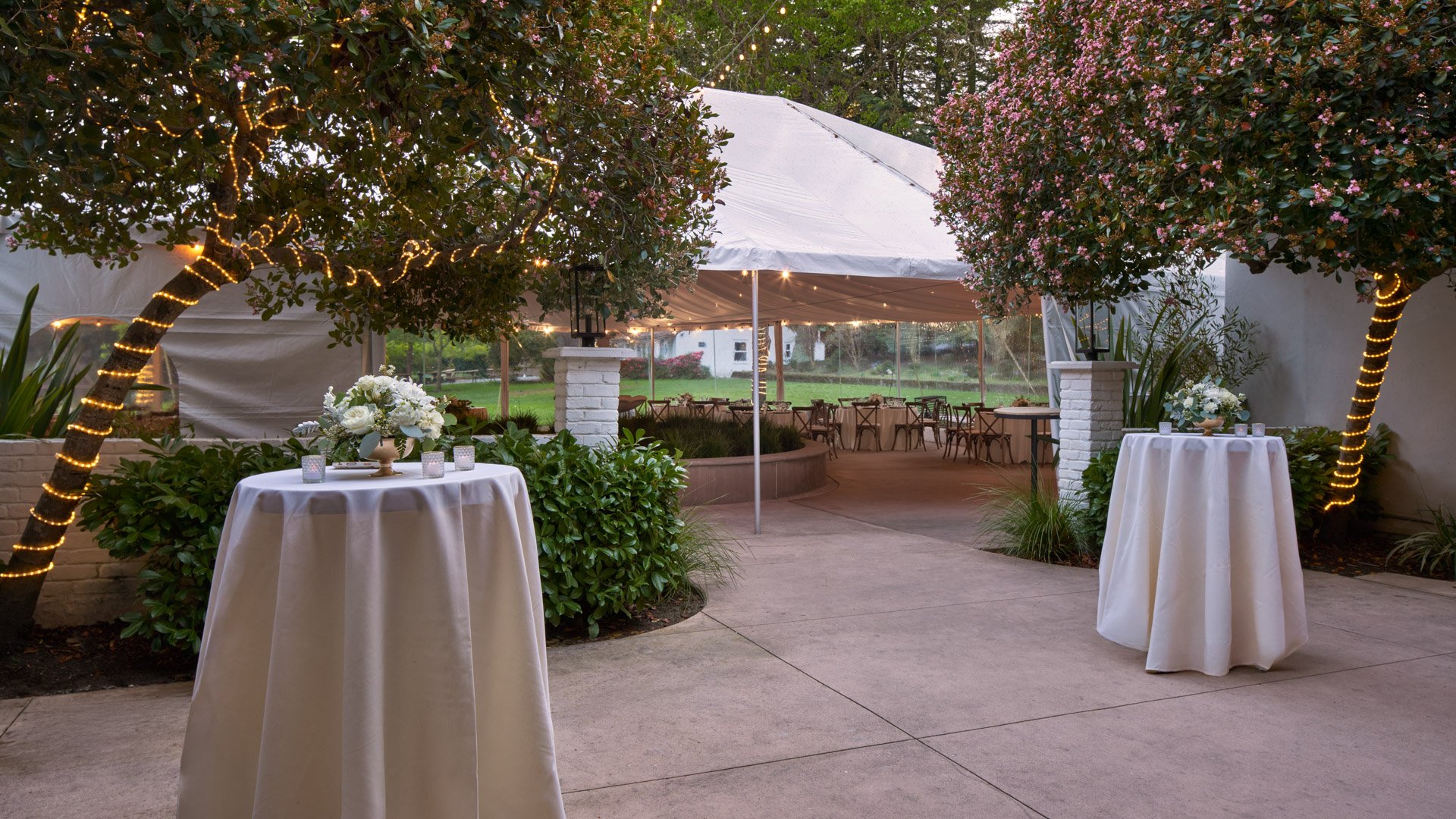 29 - Hacienda de las Flores - HACI - Reception Patio - Winter with Tent