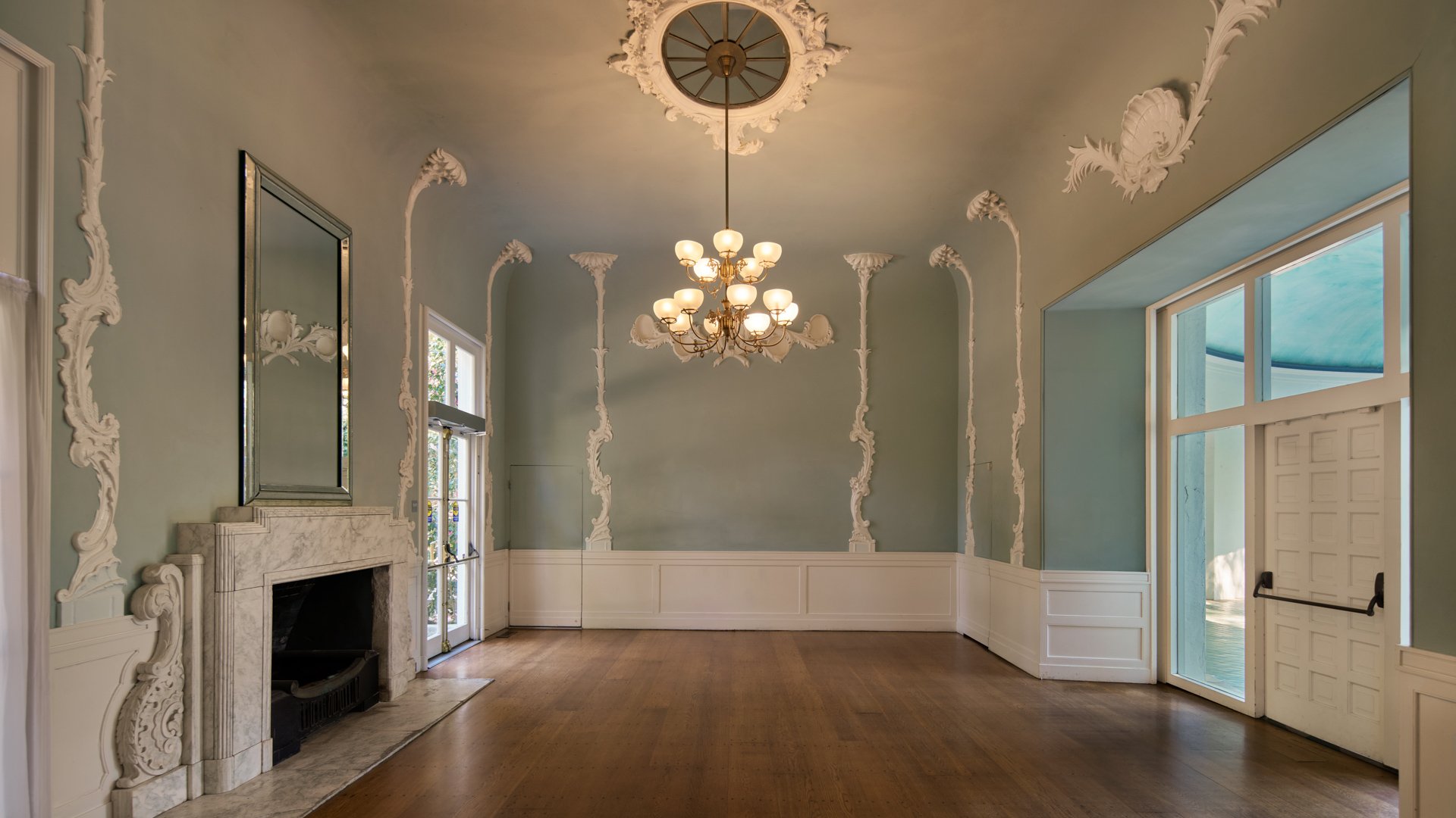 35 - Hacienda de las Flores - HACI - Hacienda Building - Interior shot