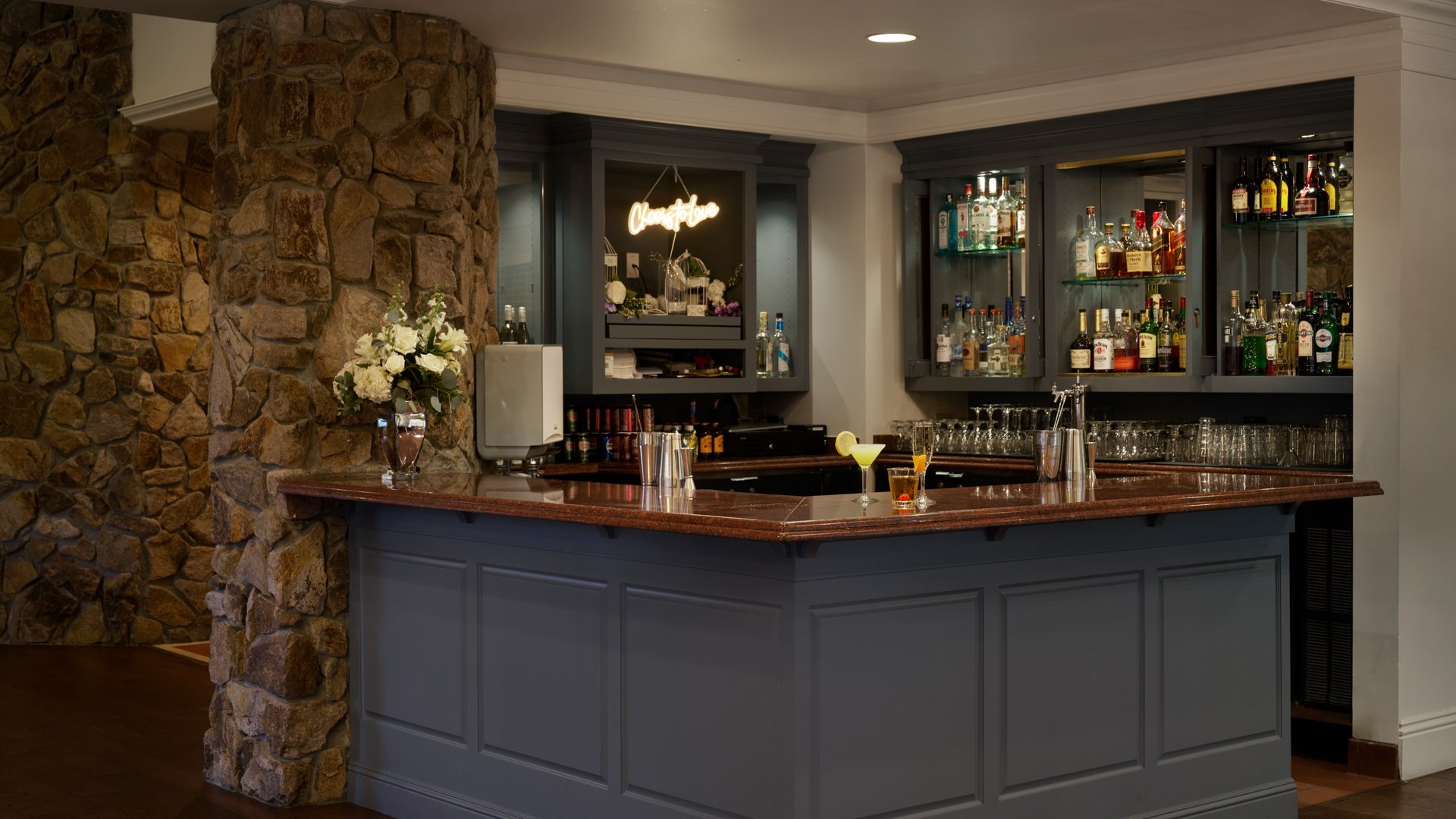 13 - Hiddenbrooke Hills - HIHI - The Lounge - Indoor Cocktail Hour