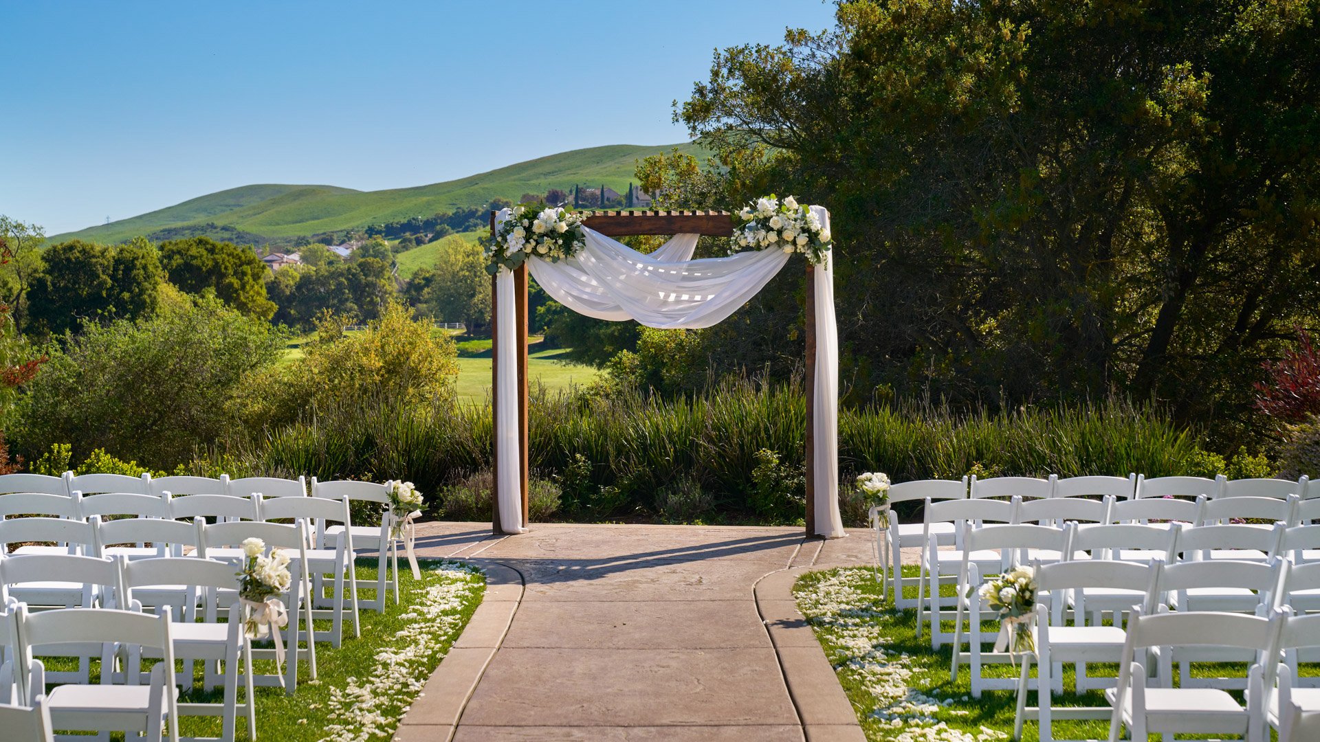 21 - Hiddenbrooke Hills - HIHI - THe Fairways - Outdoor Ceremony