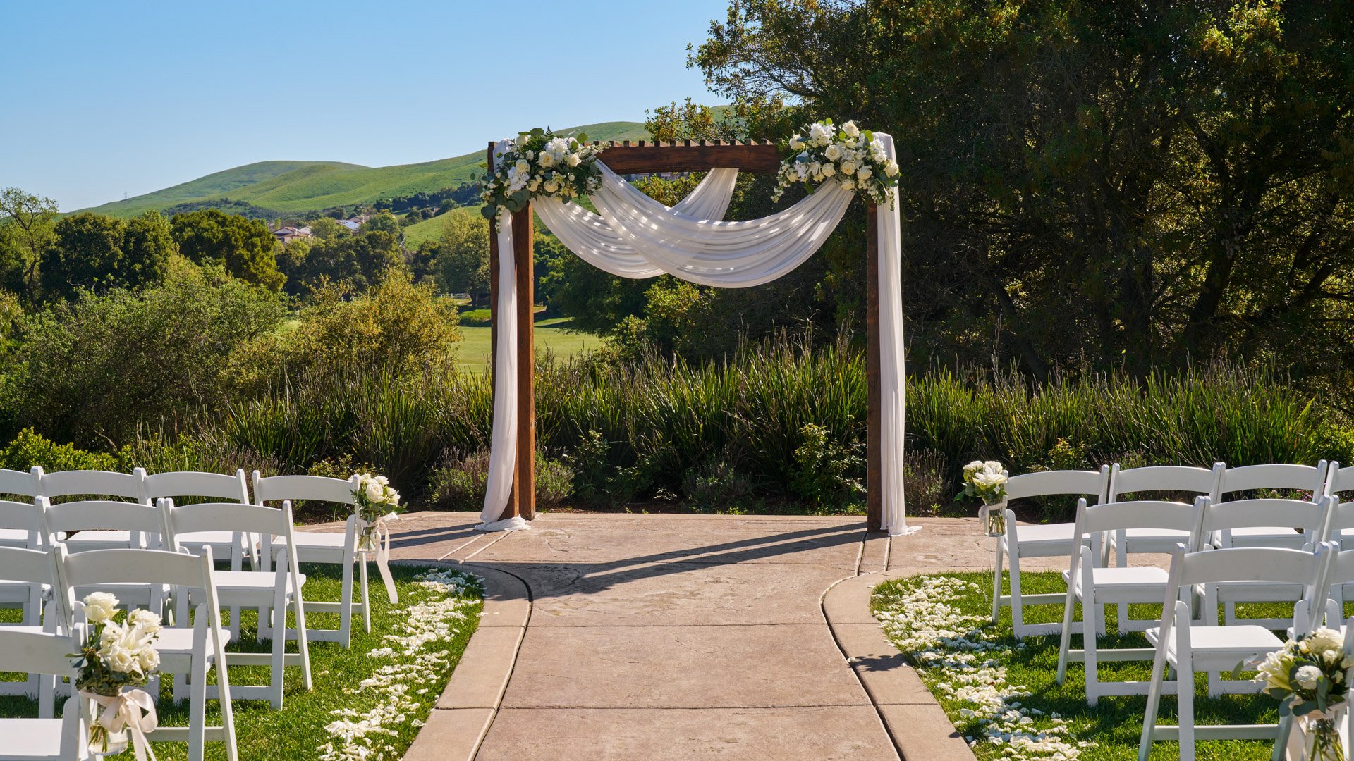 35 - Hiddenbrooke Hills - HIHI - THe Fairways - Outdoor Ceremony