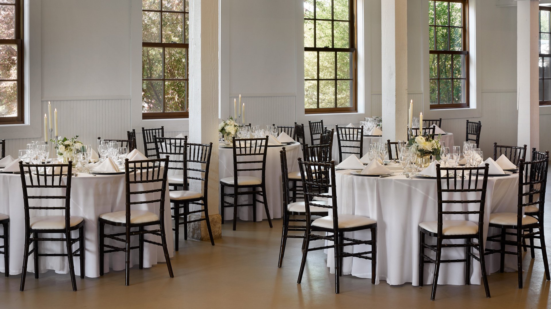 Intimate Wedding Reception Décor at Hofmann Ranch Grande Hall
