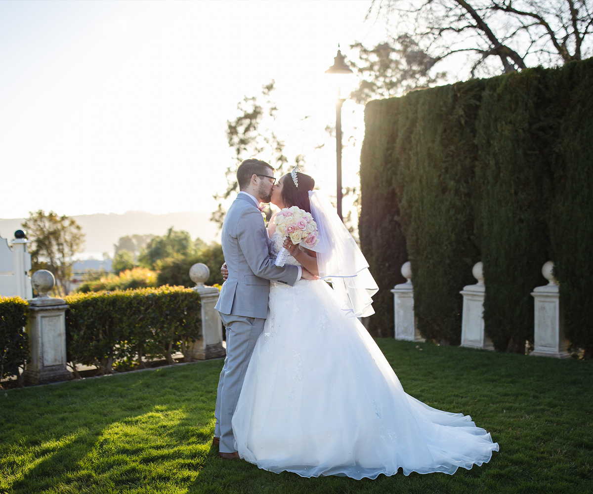 Greenery photo op - Jefferson Street Mansion by Wedgewood Weddings