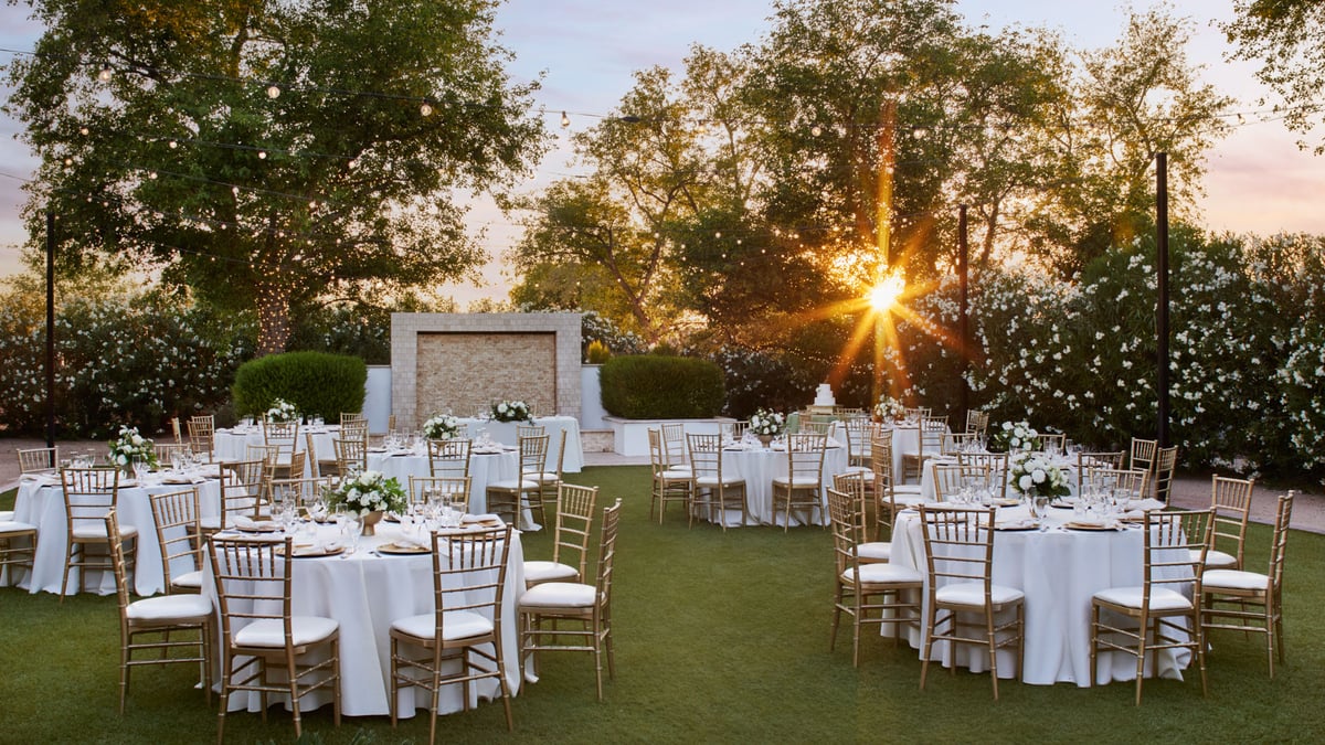 Lindsay Grove: Mesa, AZ | Enchanting Wedding Venue | Stunning, image size:1200x675