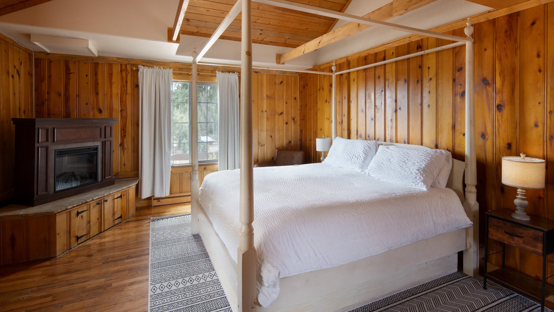 36 - Mountain View Ranch - Lakeview - MTVR  - Lakeview Cabins - King Bed Cabin