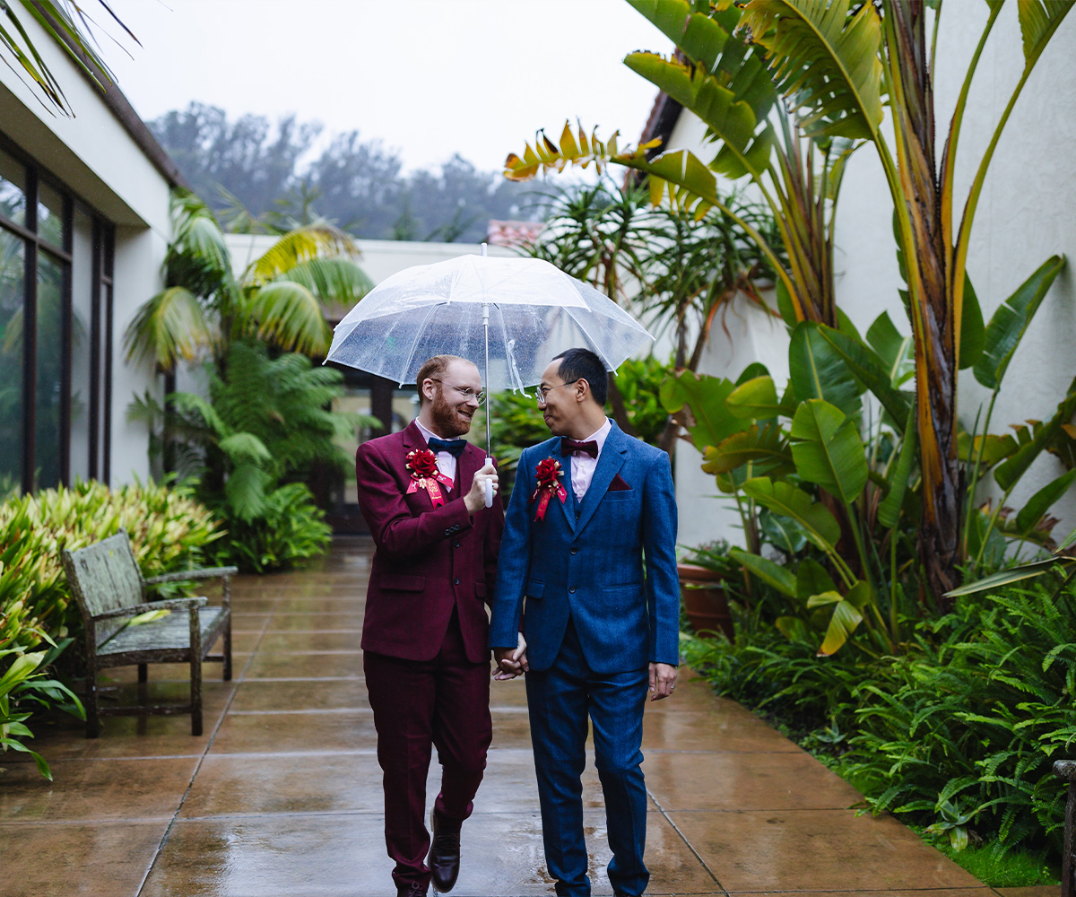 Rainy day grooms in Hardie courtyard - Officers Club by Wedgewood Weddings