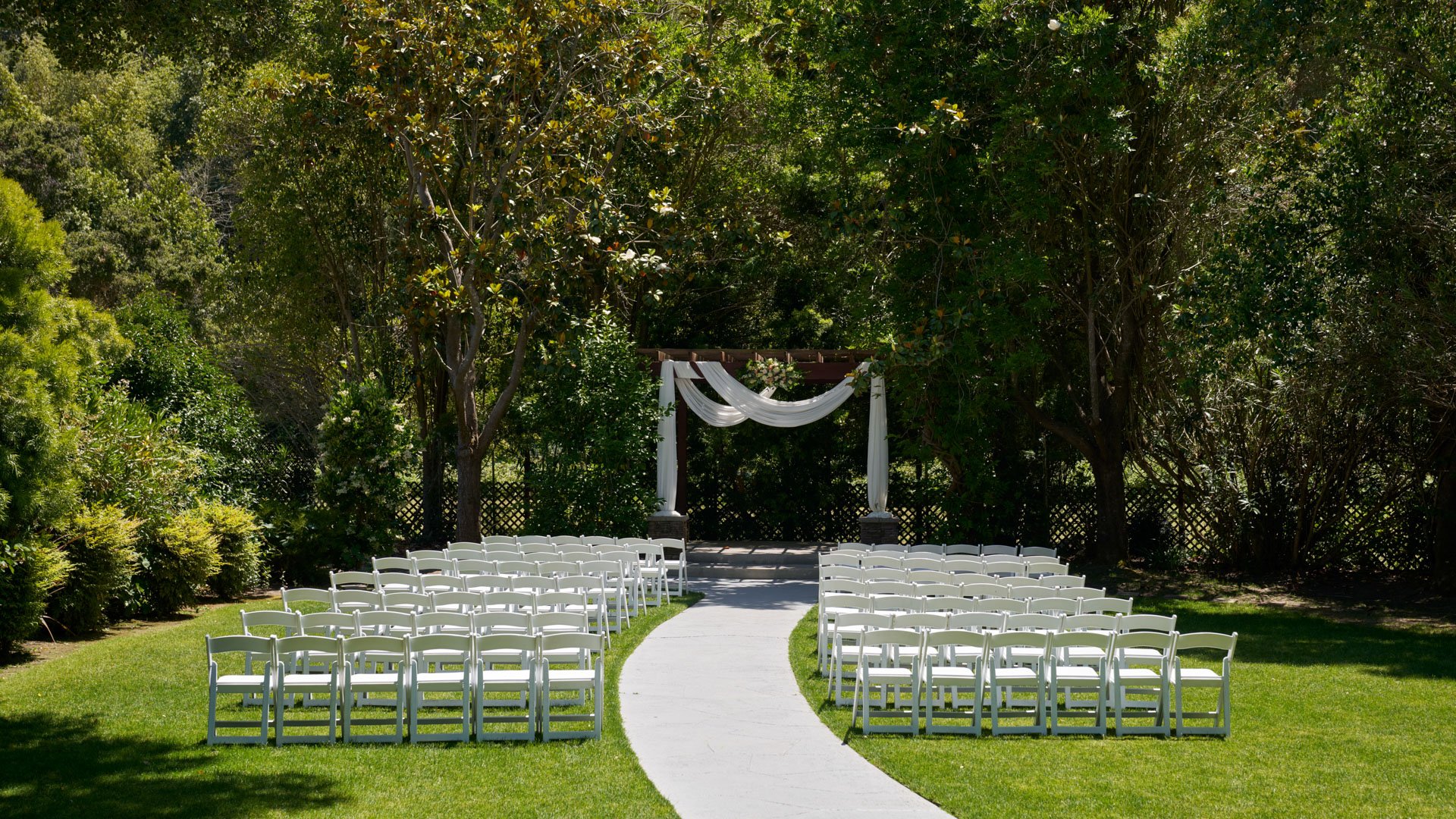 24 - Redwood Canyon - REDC - Arbor Lawn - Outdoor Ceremony