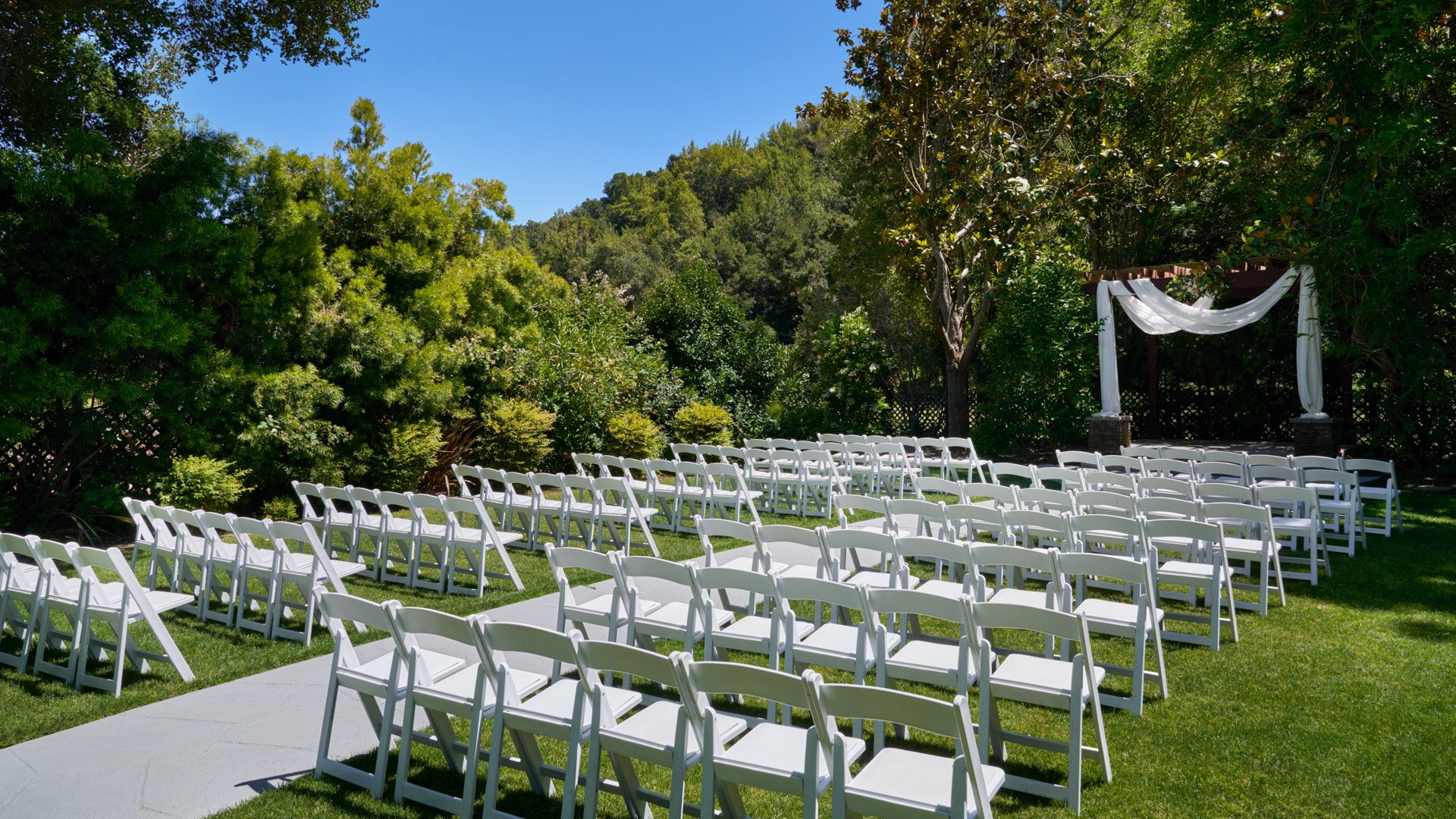 8 - Redwood Canyon - REDC - Arbor Lawn - Outdoor Ceremony