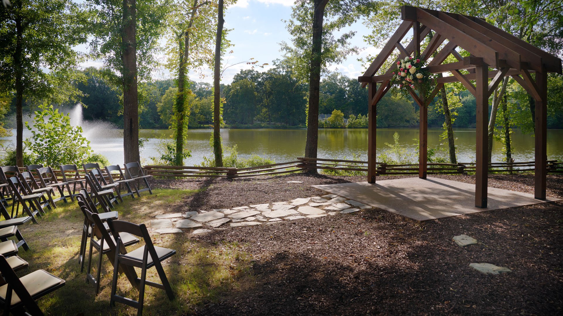 17 - Riverwood Manor - RIMA - Woodland Shores - Ceremony