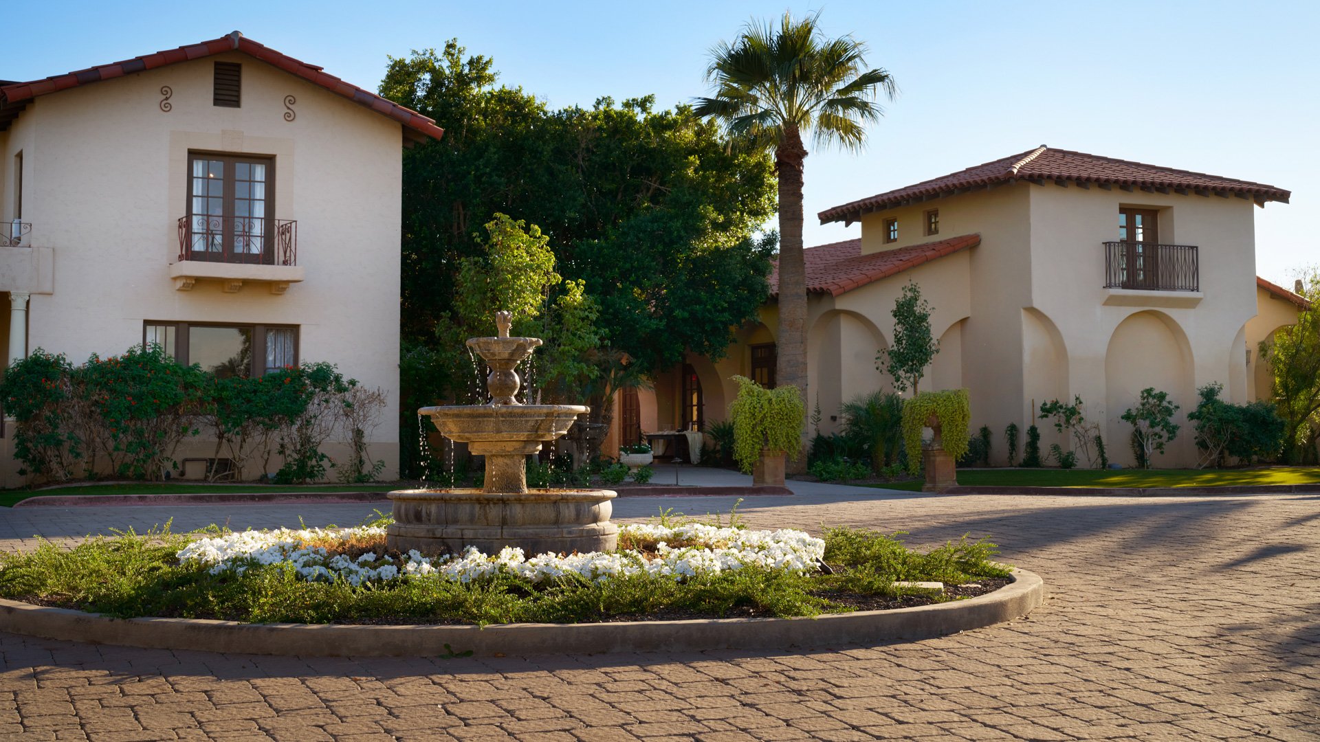 19 - Secret Garden - SEGA - Manor House - Outdoor Location