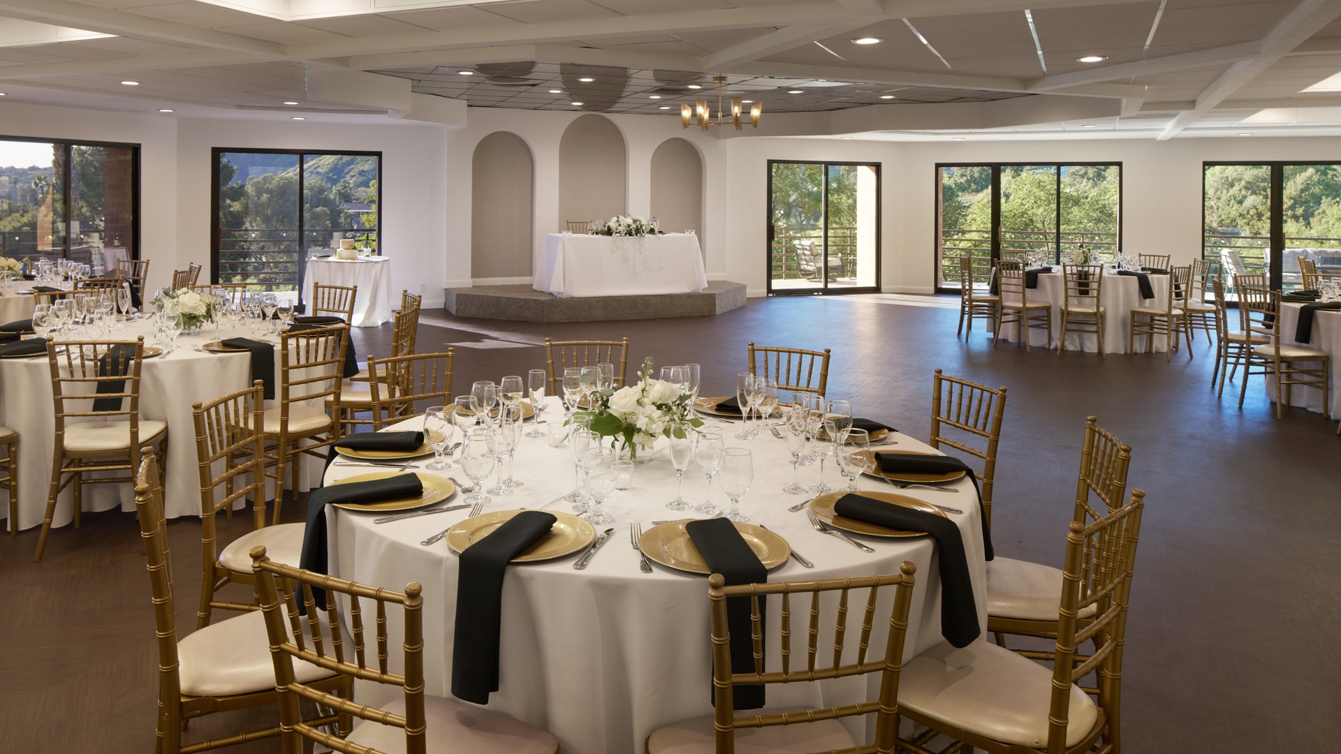 9 - Sierra La Verne - SIEL - Terrace View Room - Reception - Bottom
